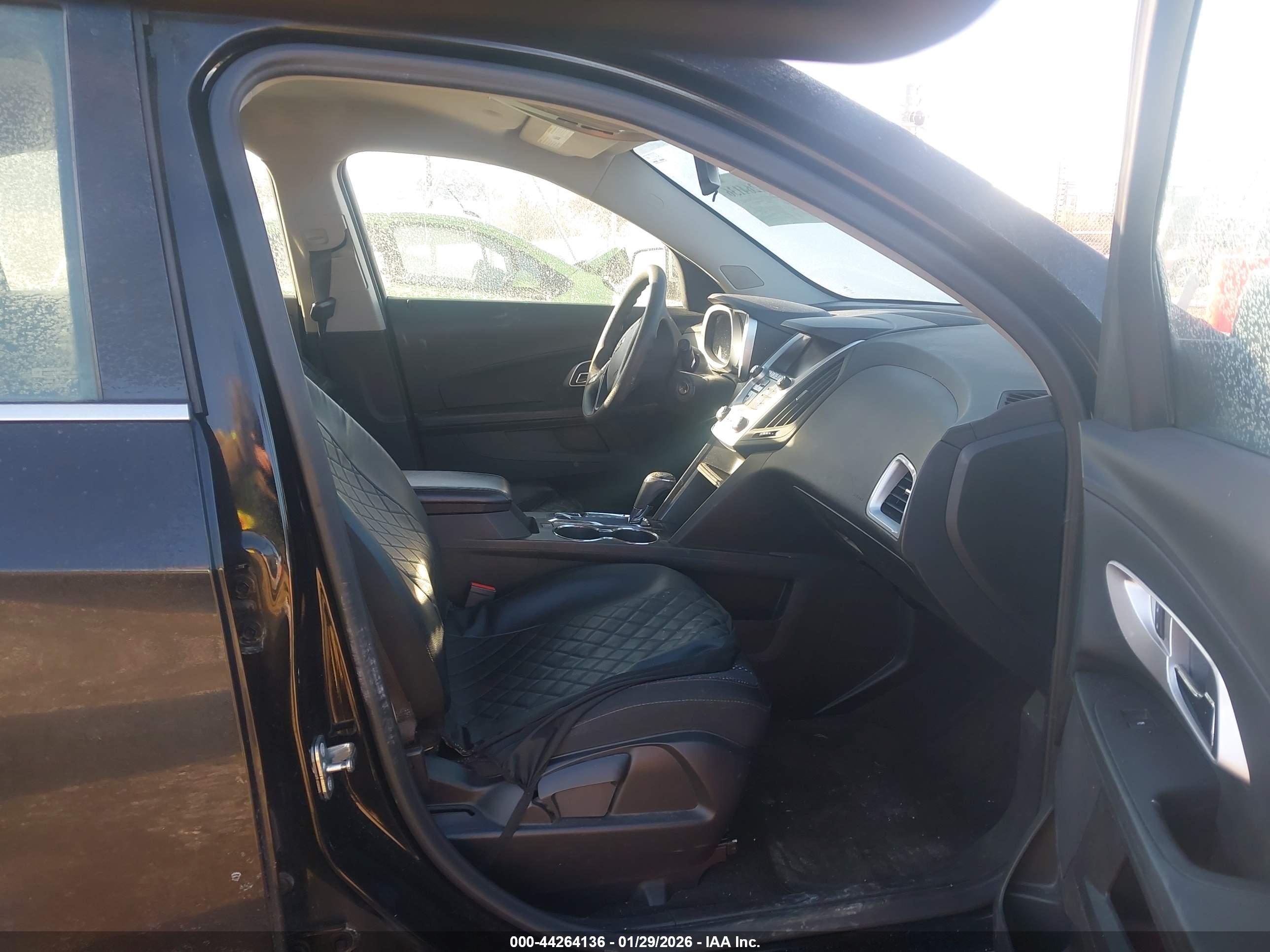 CHEVROLET EQUINOX image 5