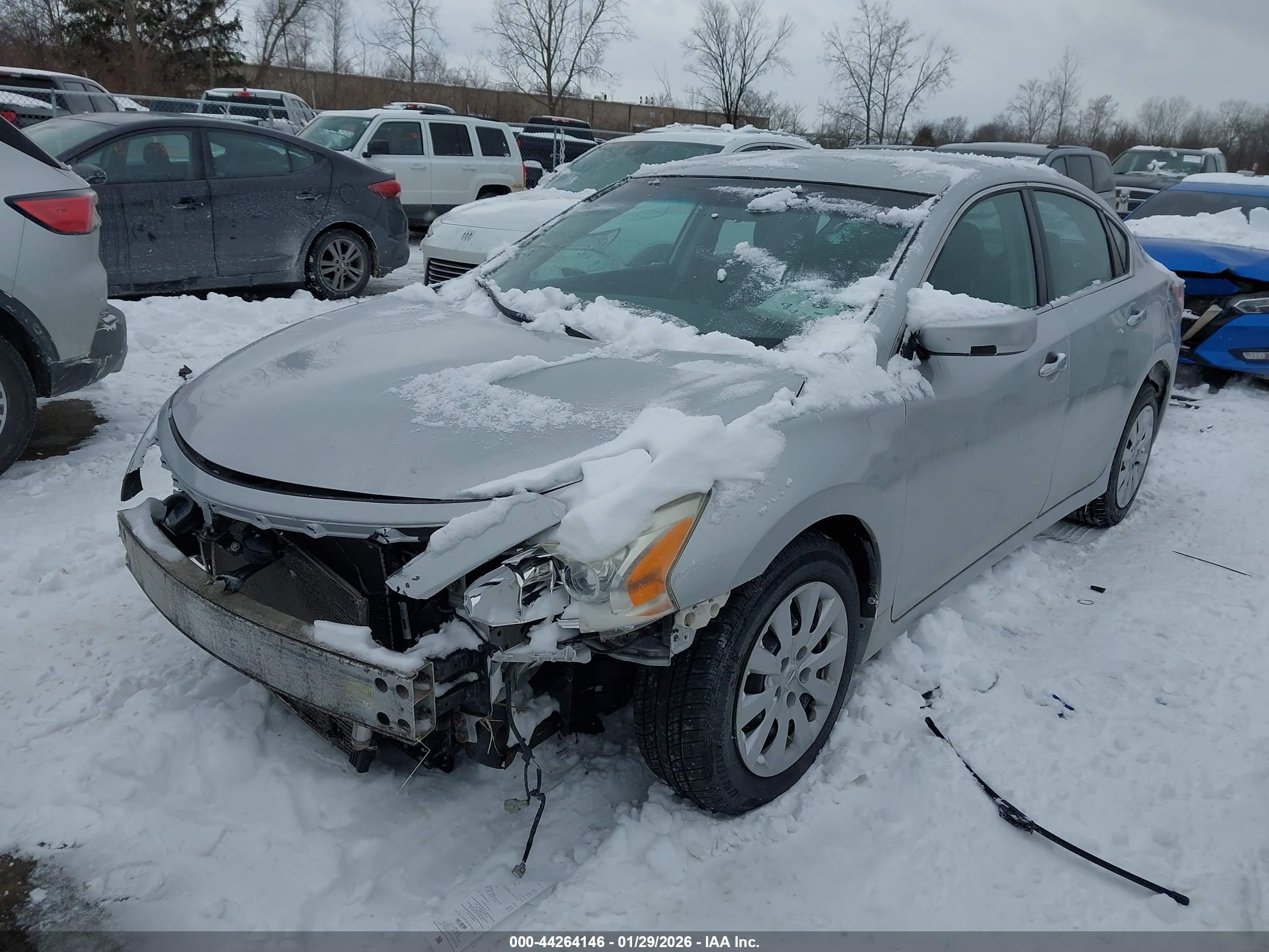 NISSAN ALTIMA image 2