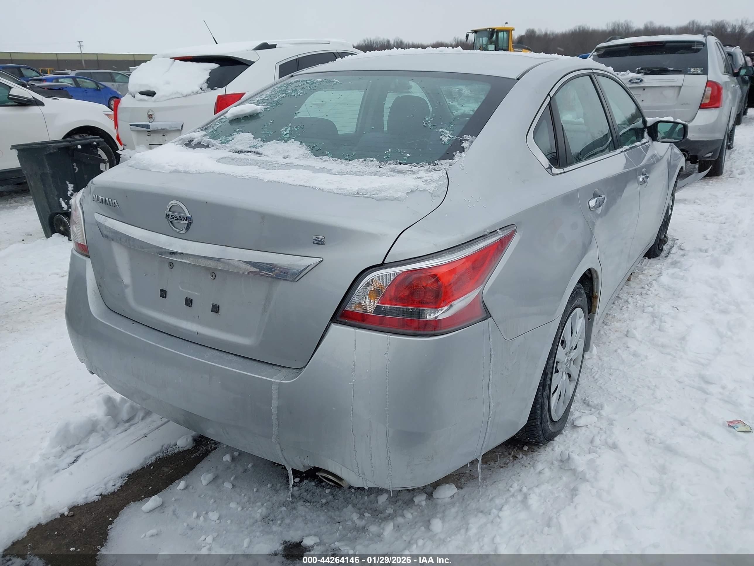 NISSAN ALTIMA image 4