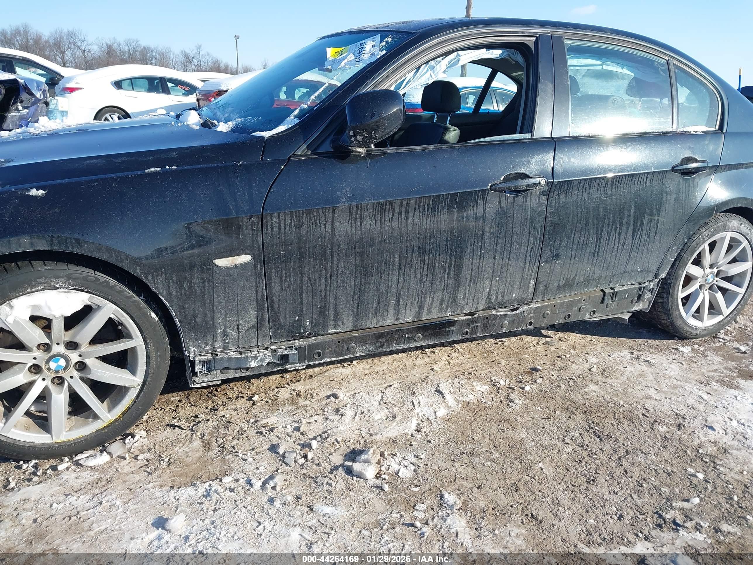 BMW 328I image 6