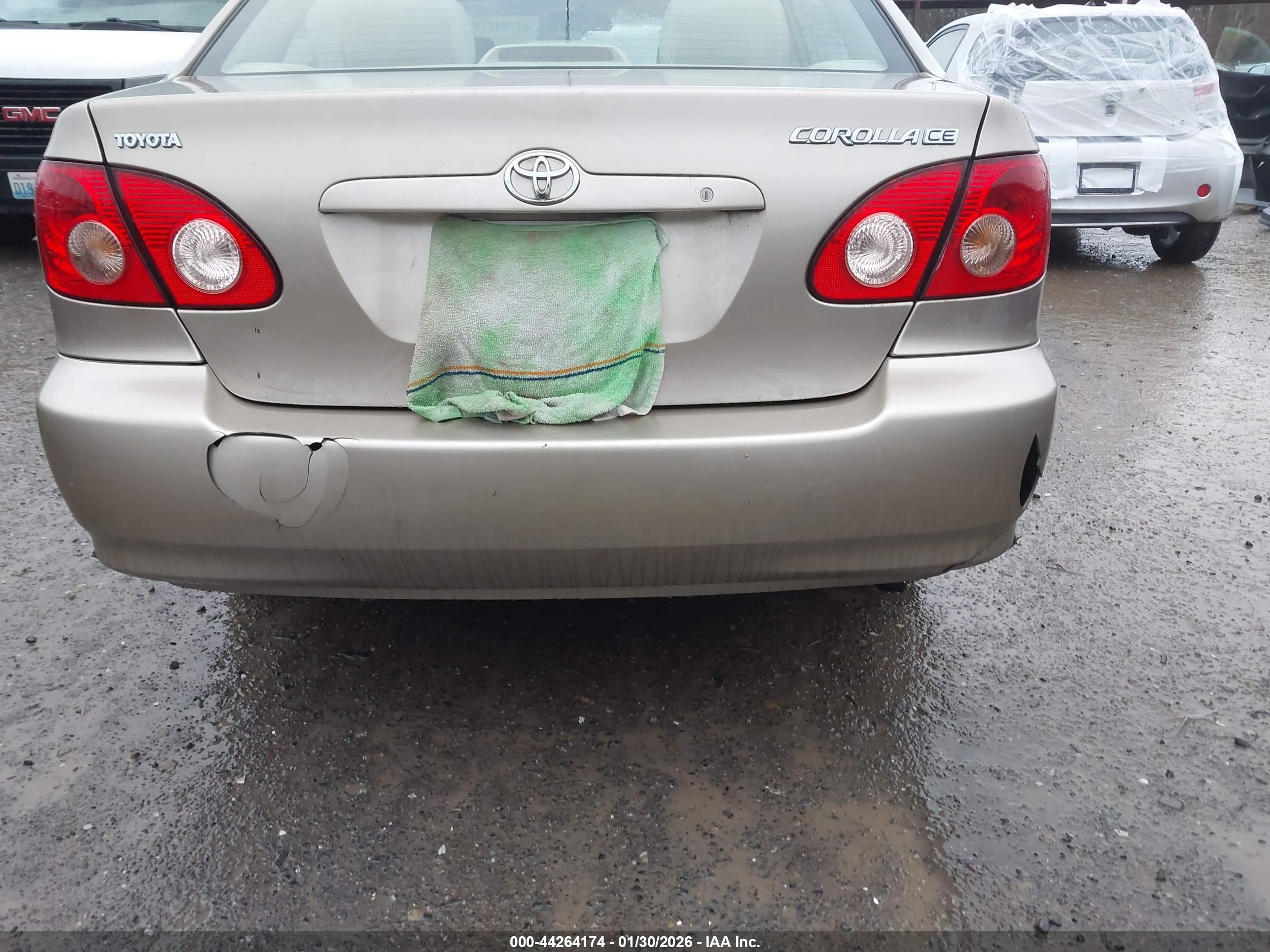 TOYOTA COROLLA image 6