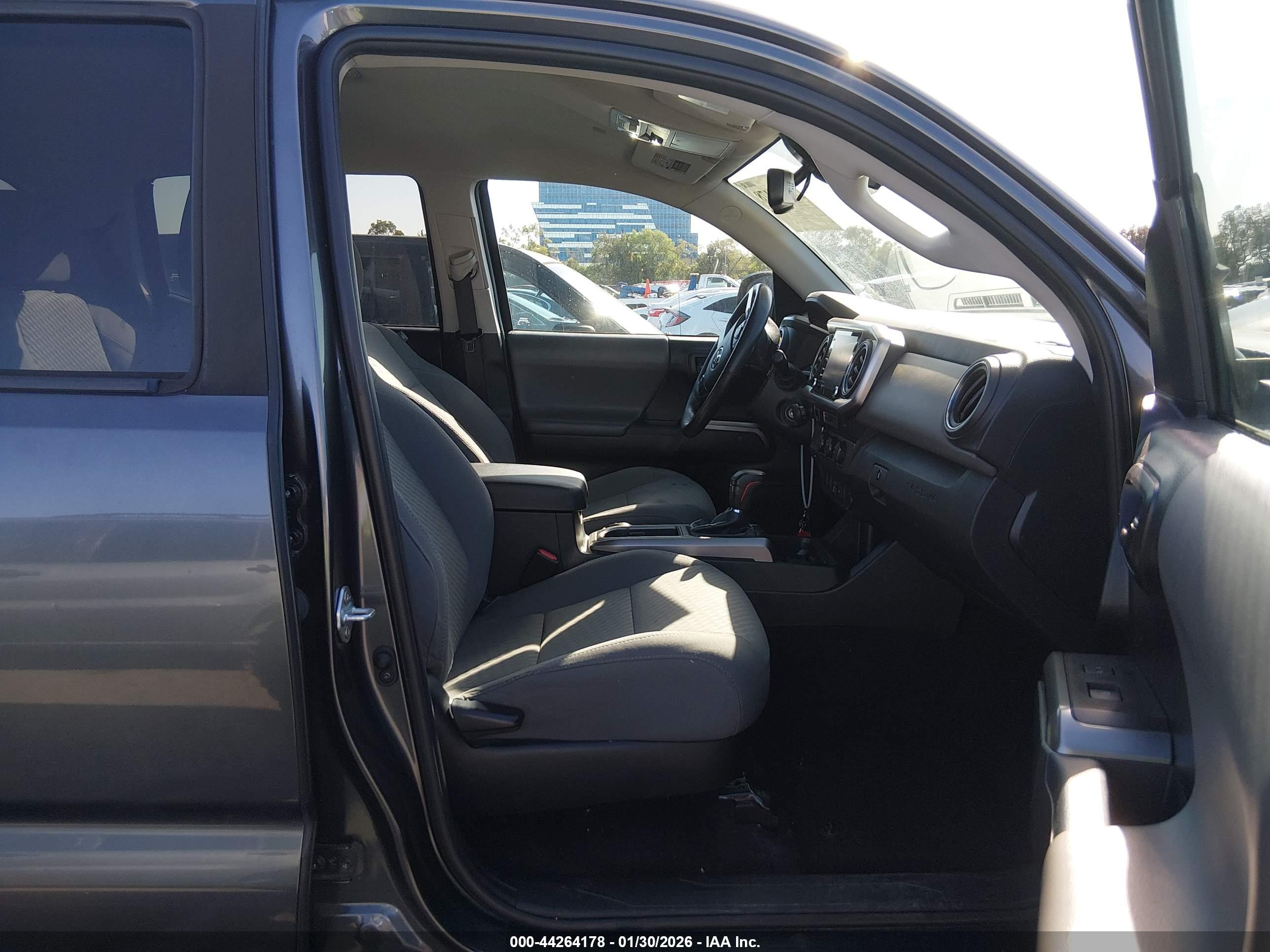 TOYOTA TACOMA image 5
