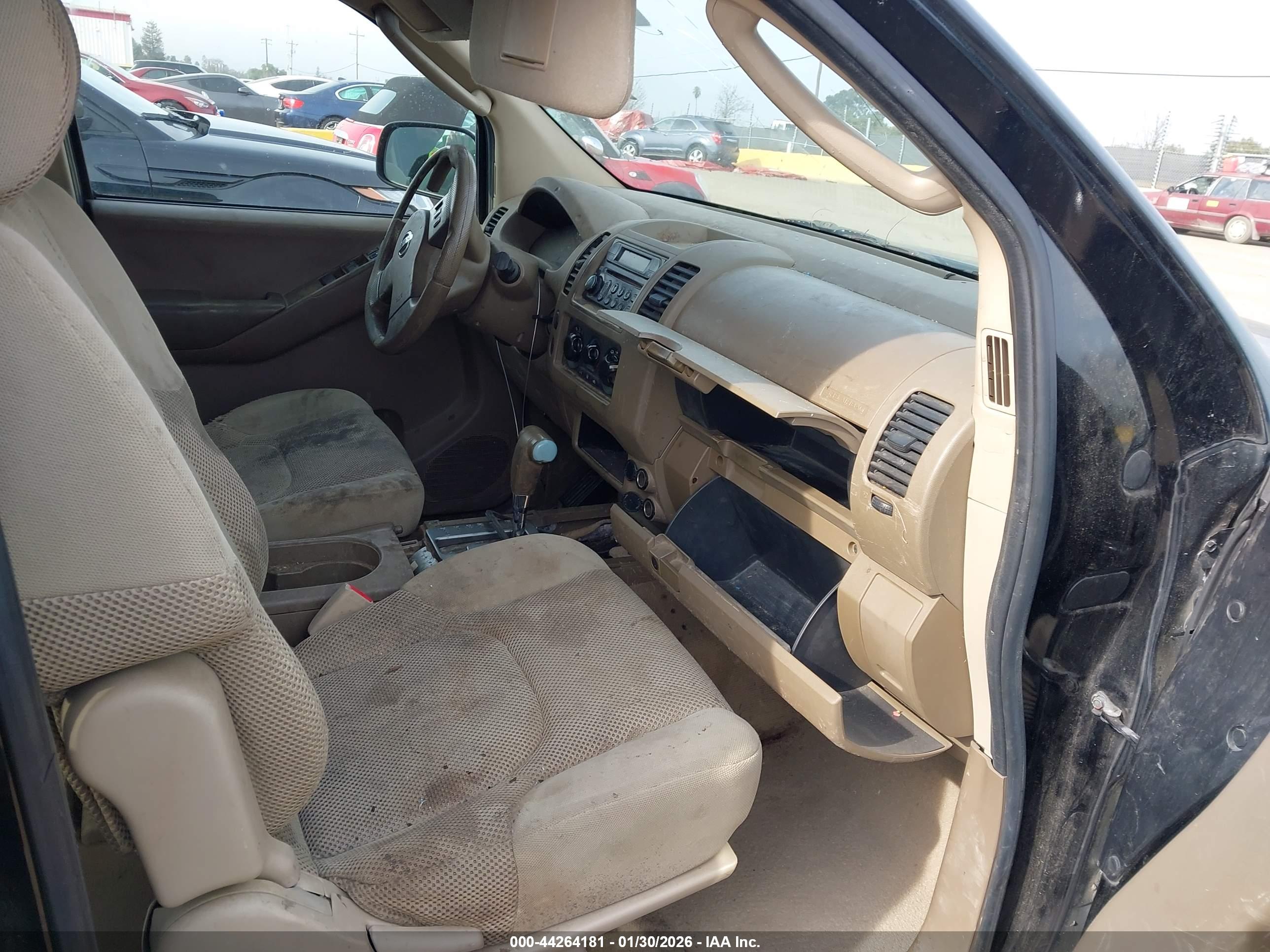 NISSAN FRONTIER image 5