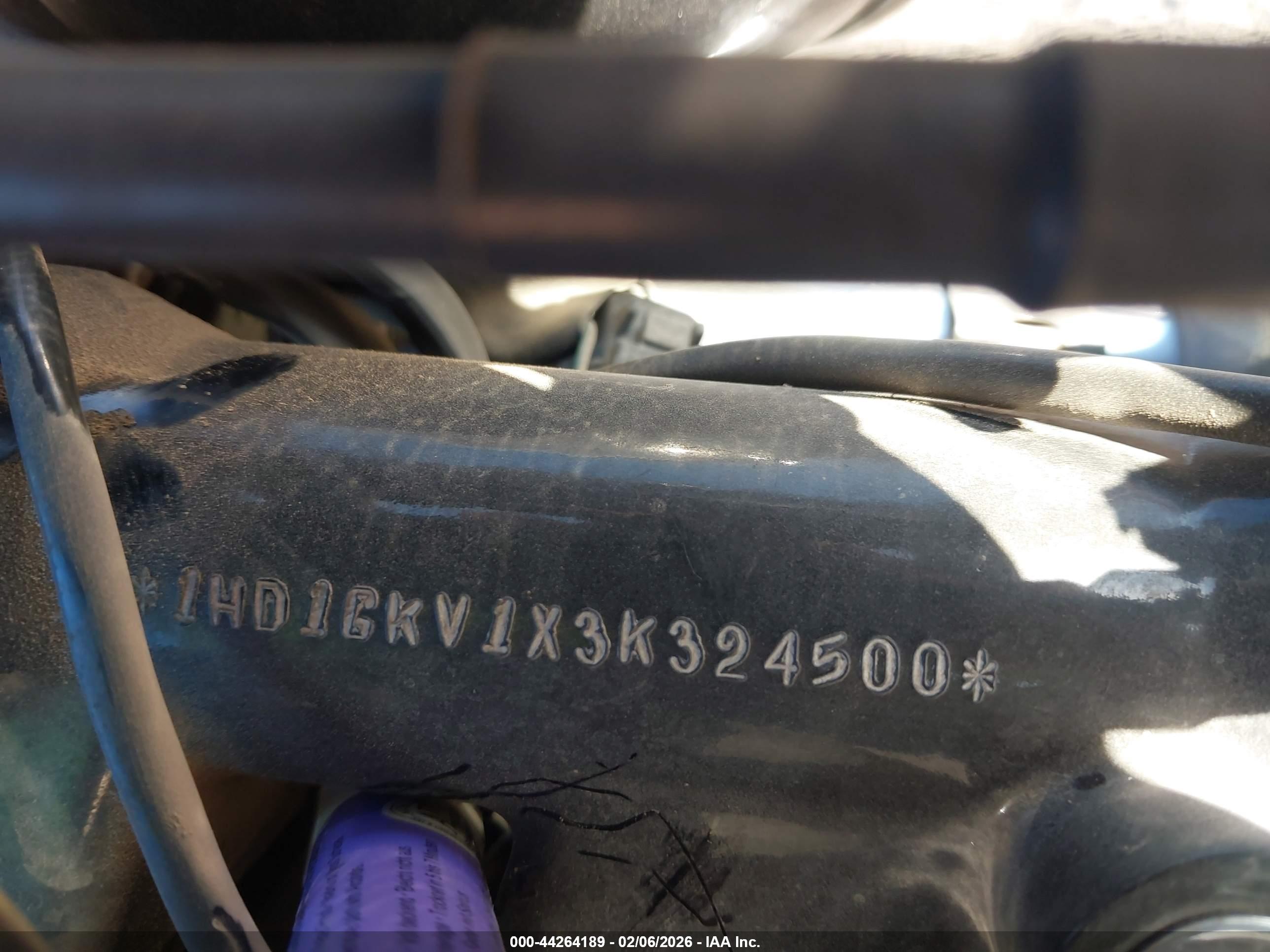 HARLEY-DAVIDSON FXDP image 10