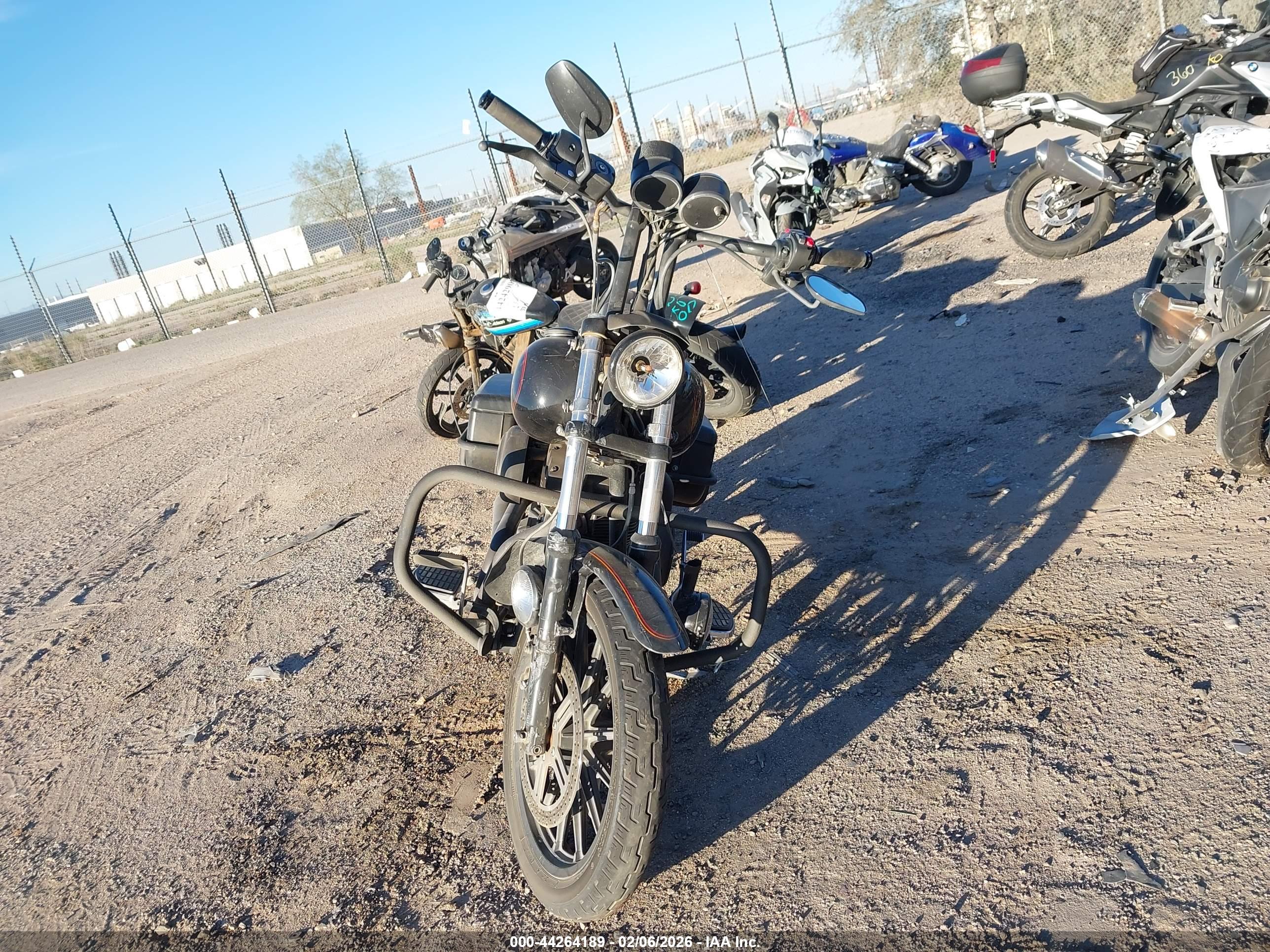HARLEY-DAVIDSON FXDP image 5