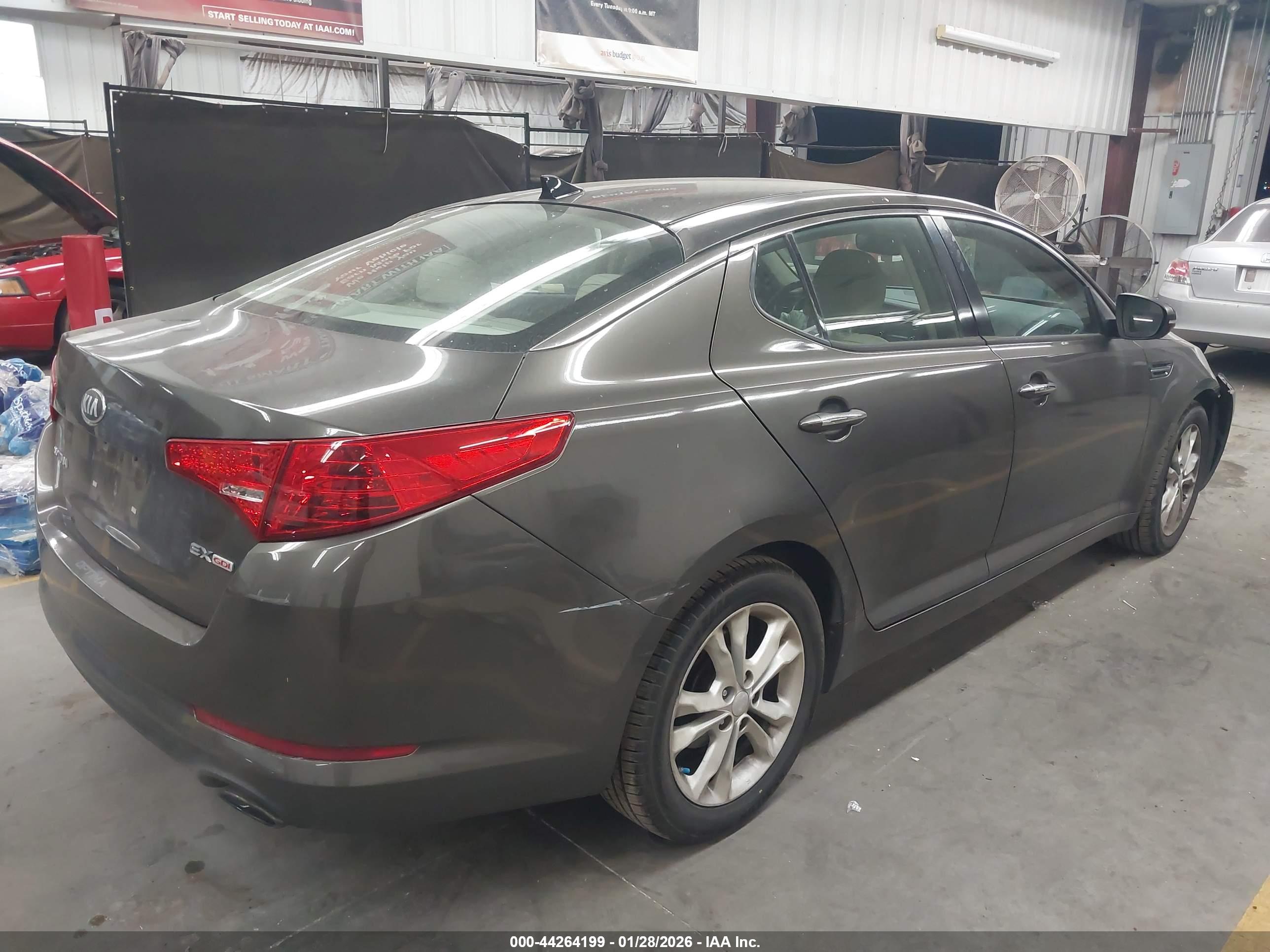 KIA OPTIMA image 4