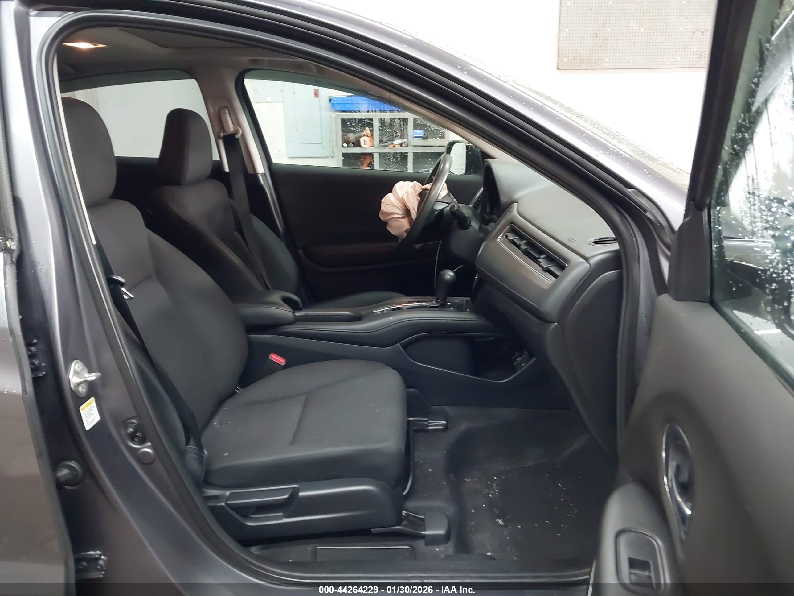 HONDA HR-V image 5