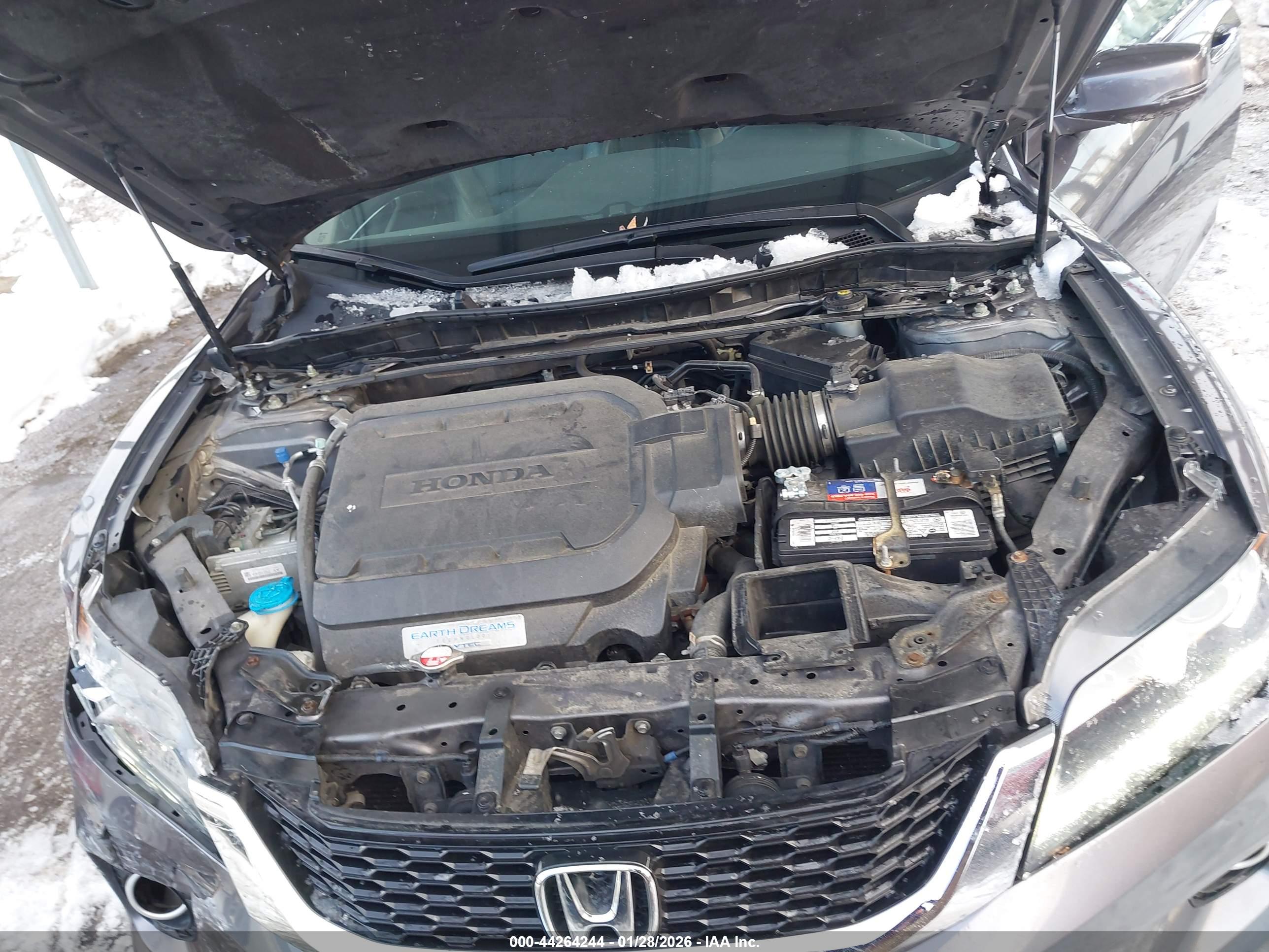 HONDA ACCORD image 10