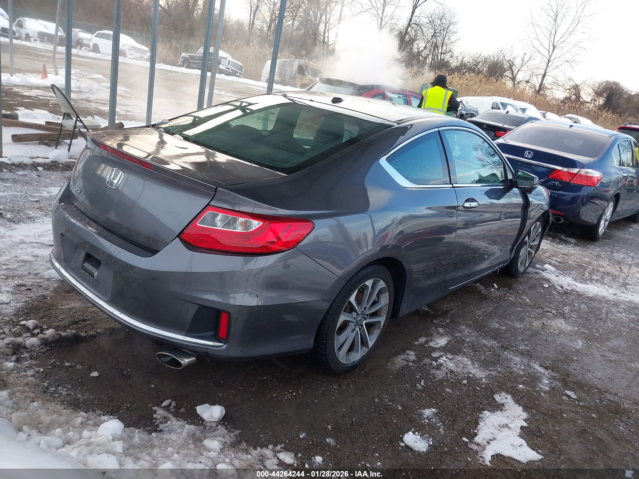 HONDA ACCORD image 4