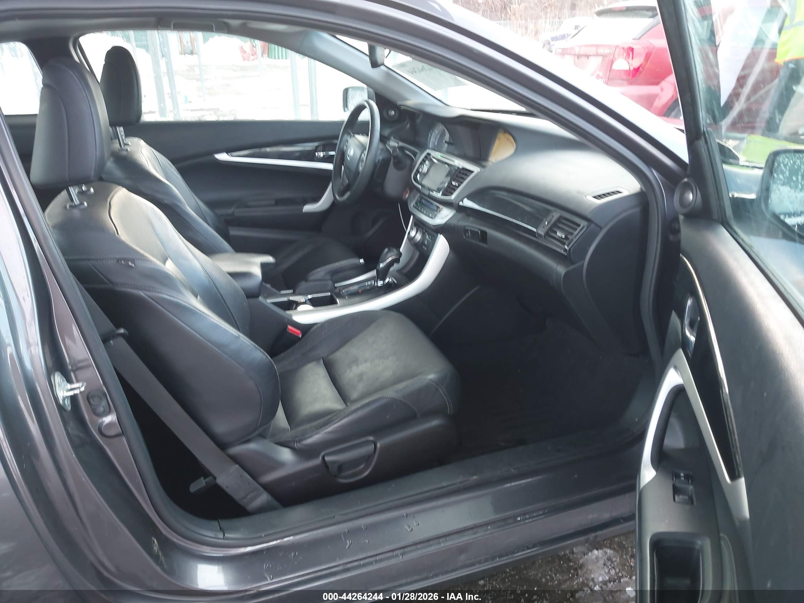 HONDA ACCORD image 5