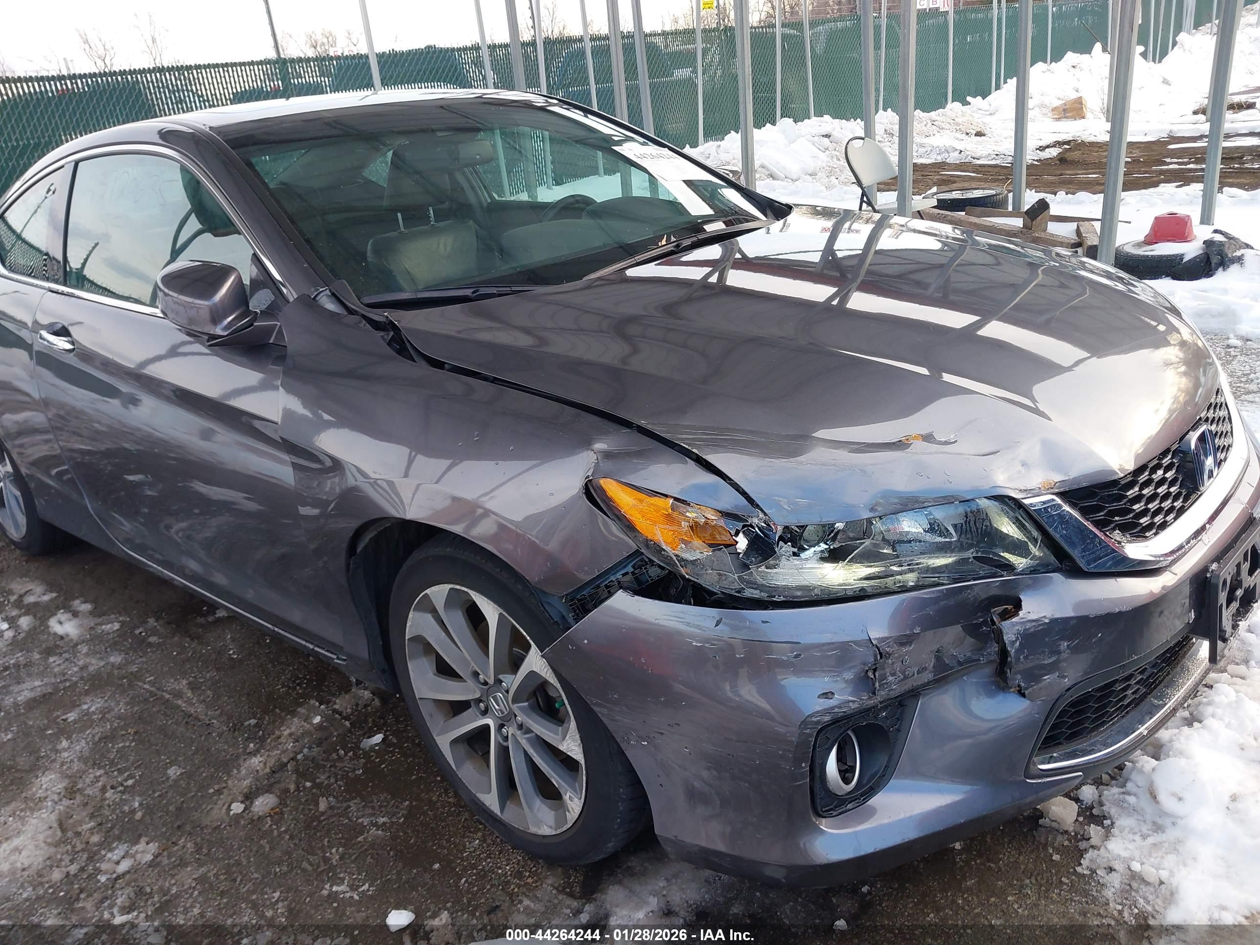 HONDA ACCORD image 6