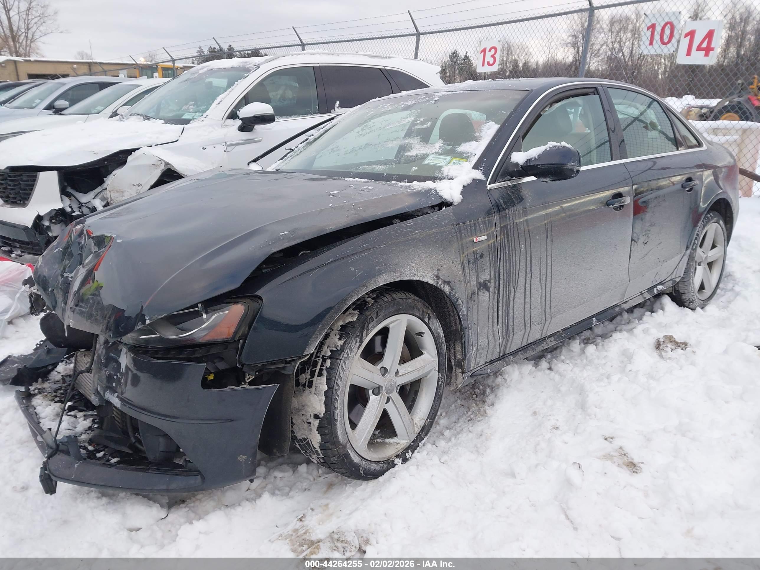 AUDI A4 image 2