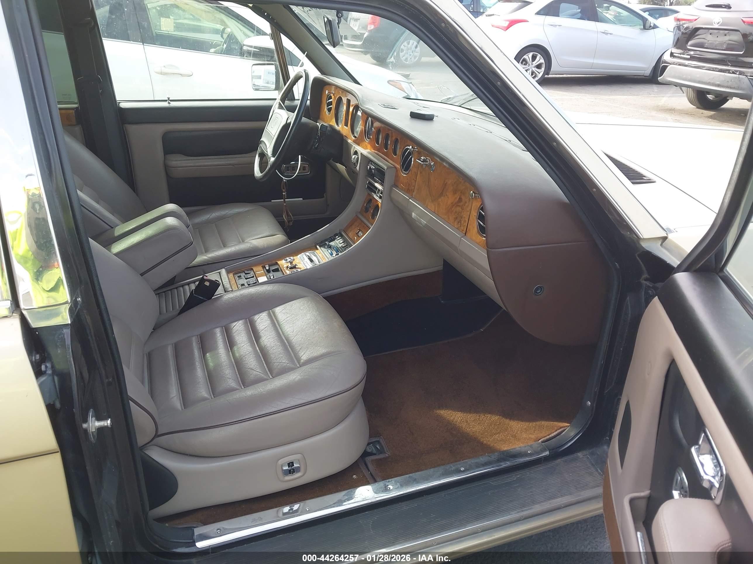 BENTLEY TURBO image 5