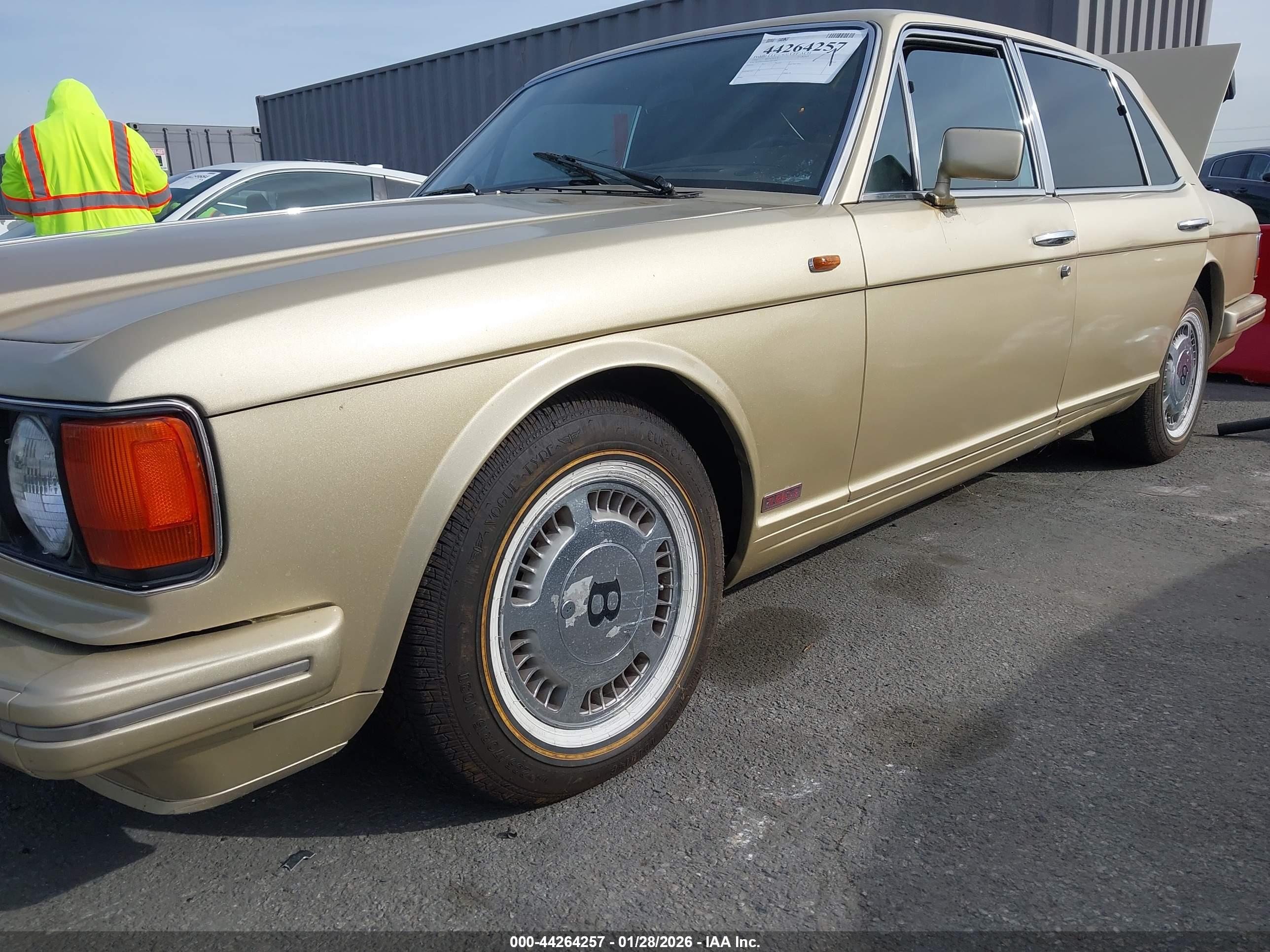 BENTLEY TURBO image 6