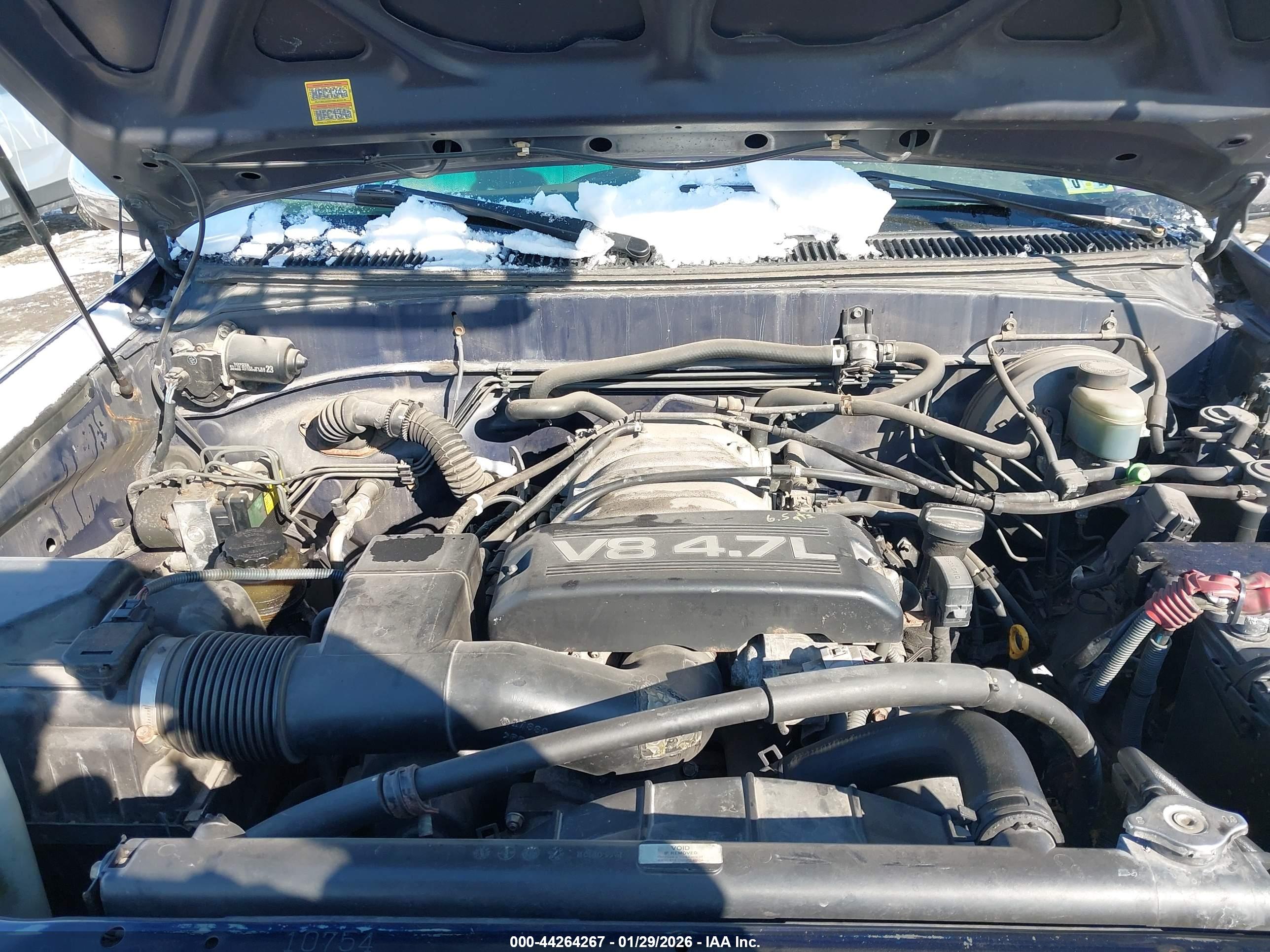 TOYOTA TUNDRA image 10