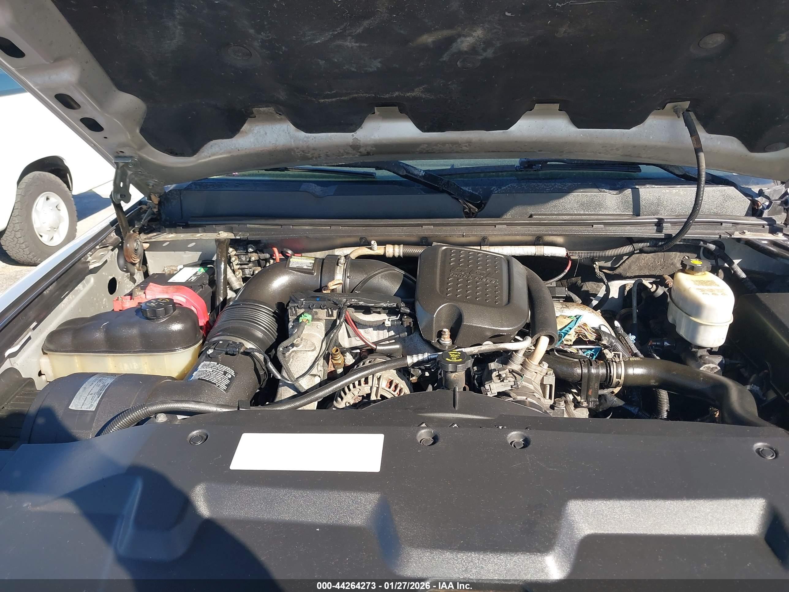 CHEVROLET SILVERADO image 10