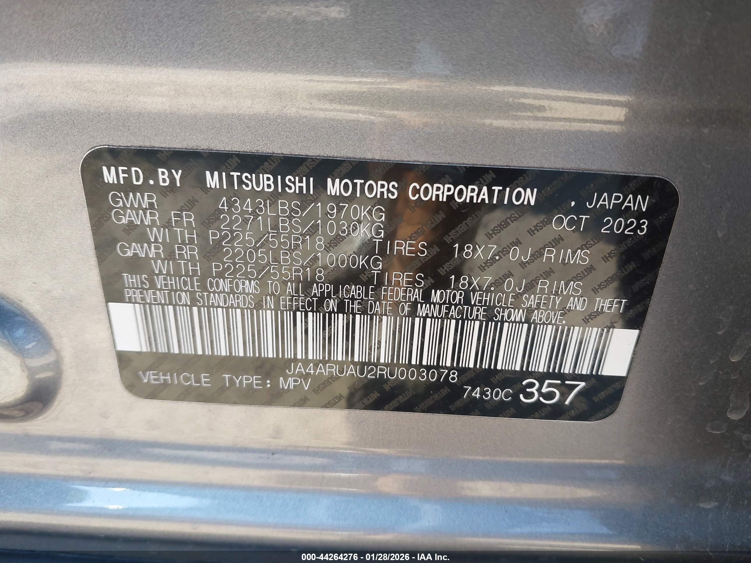 MITSUBISHI OUTLANDER image 9