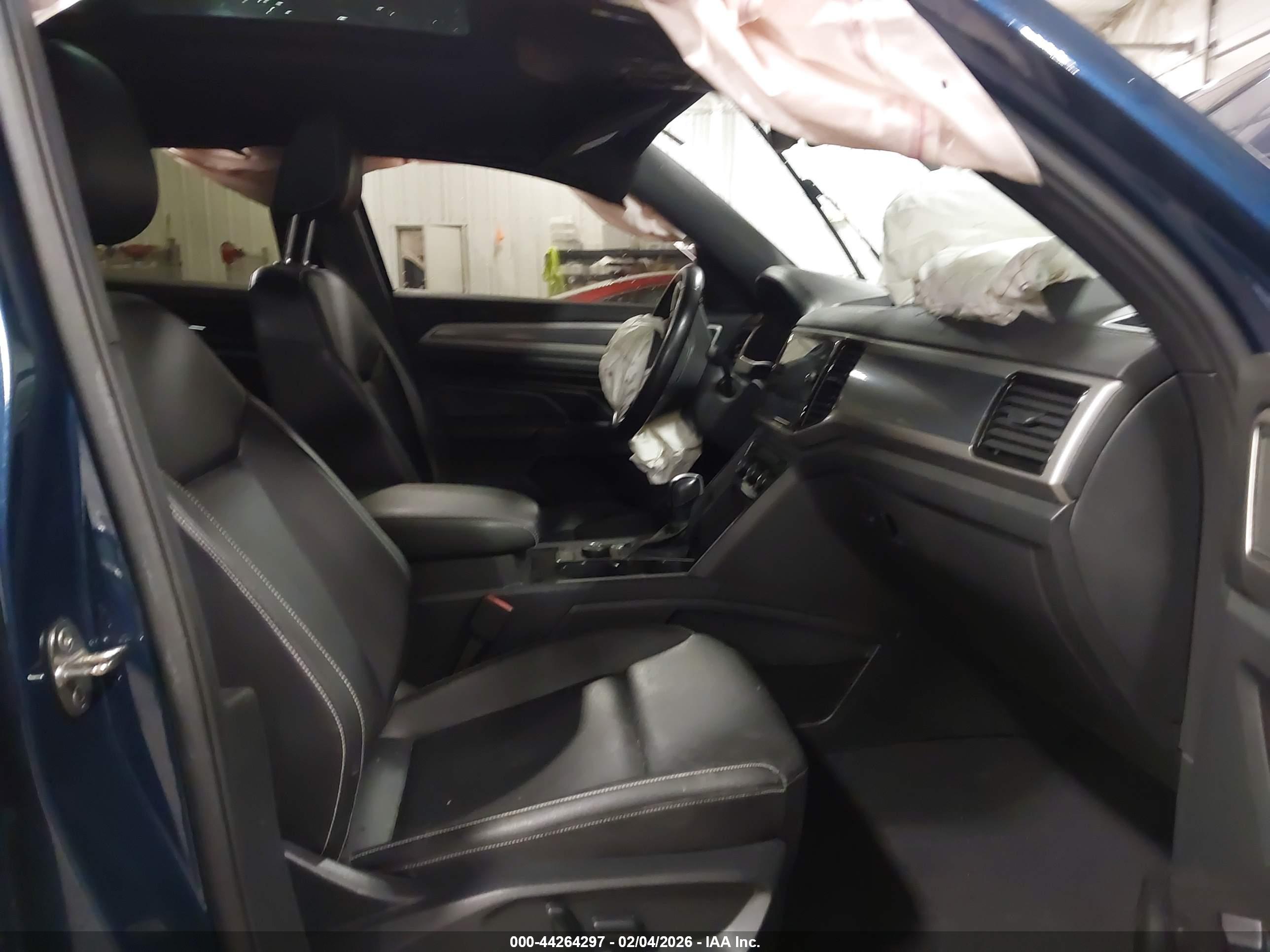 VOLKSWAGEN ATLAS image 5