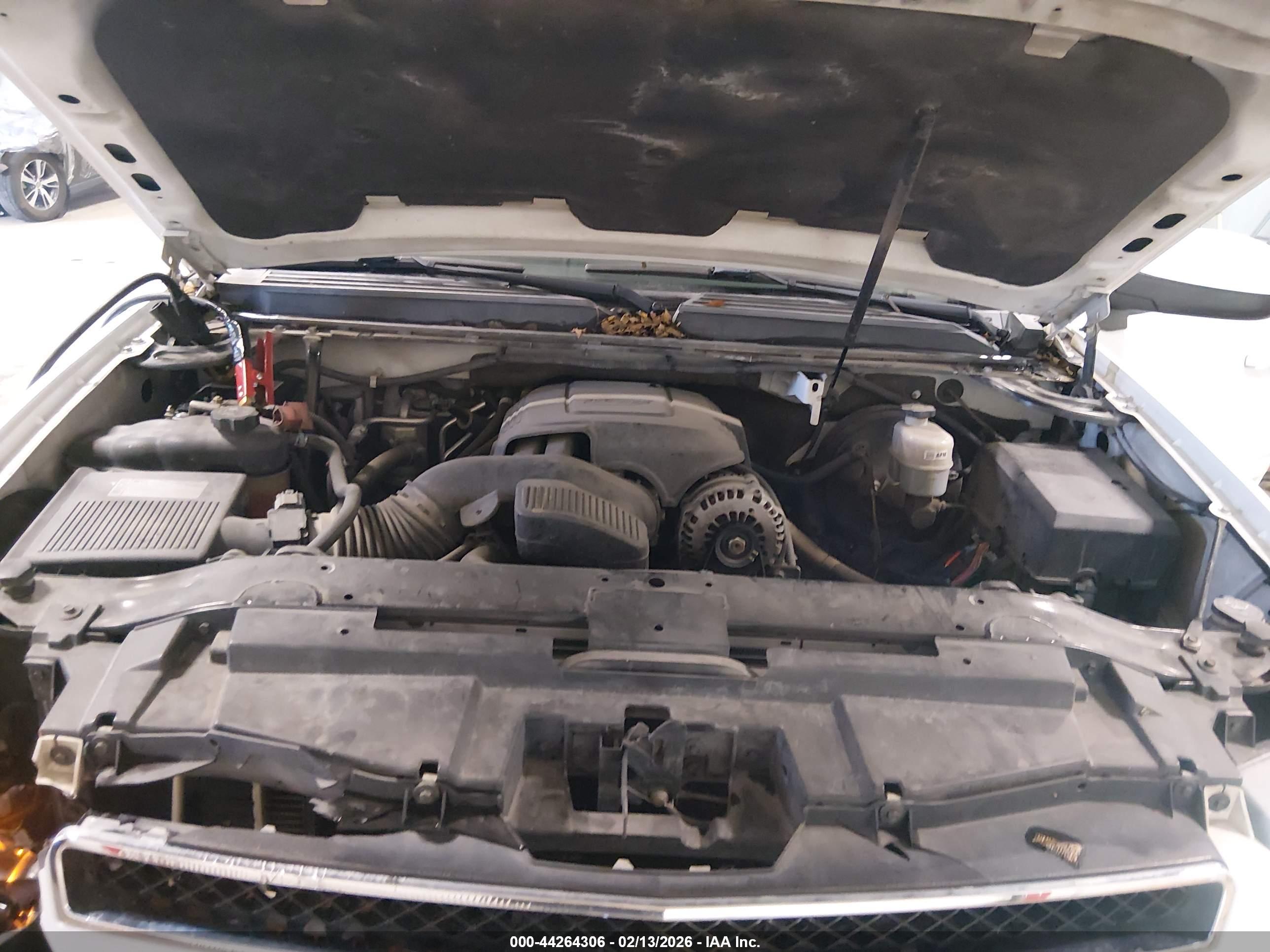 CHEVROLET TAHOE image 10