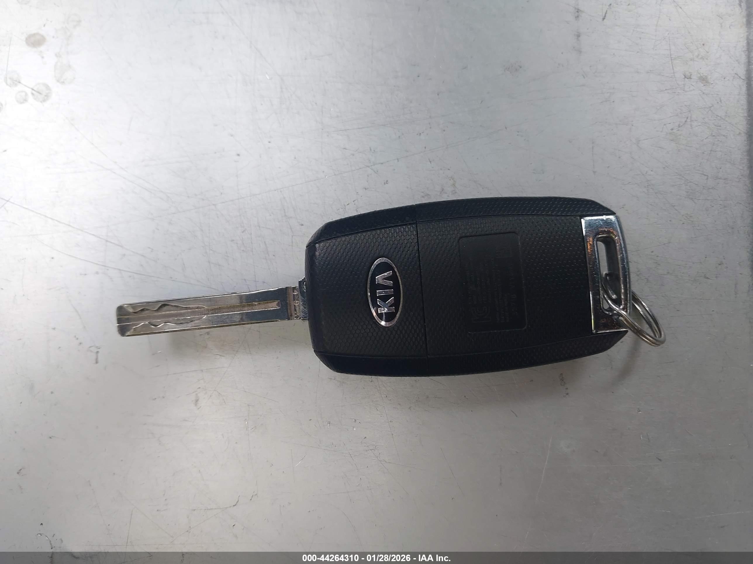 KIA SOUL image 11