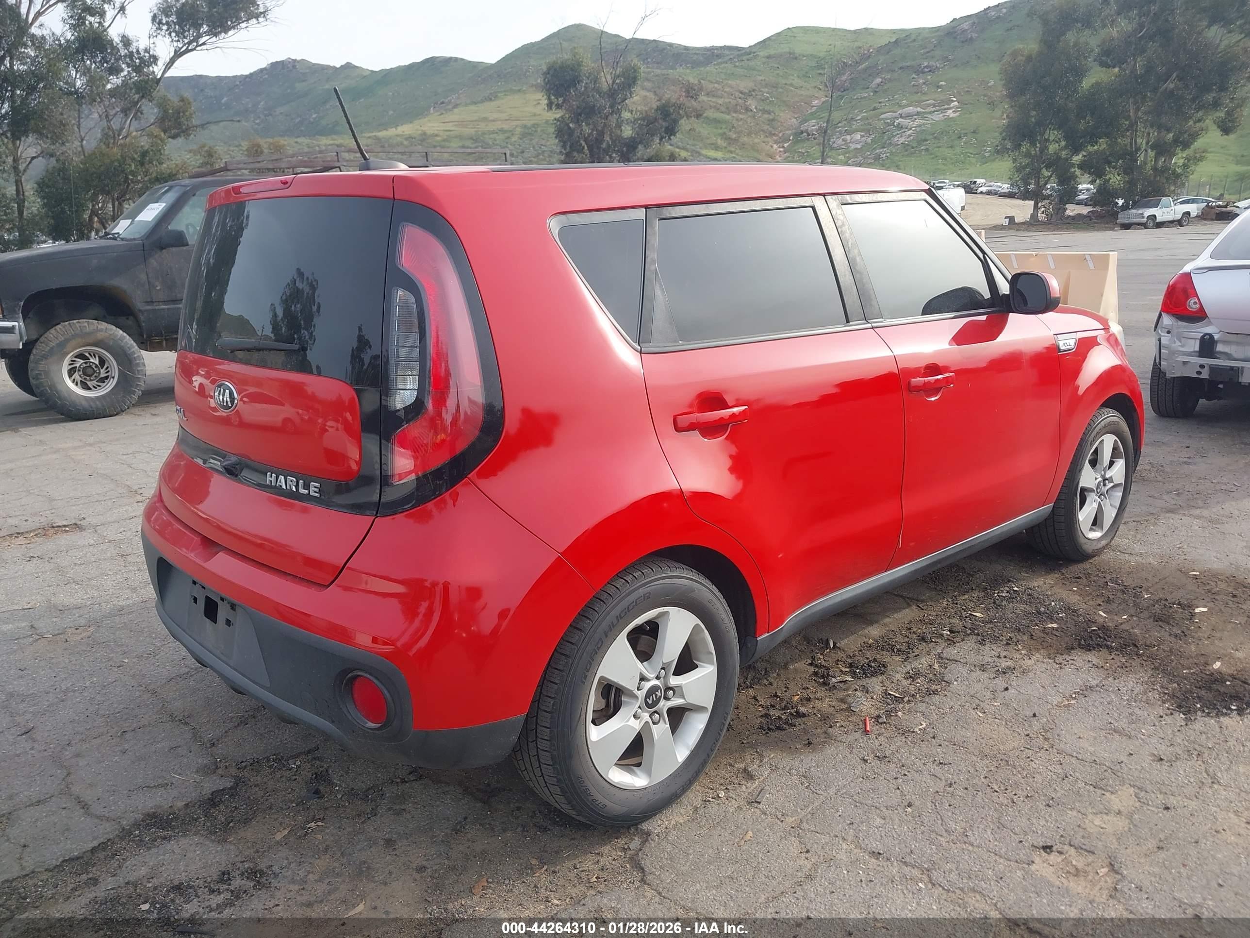 KIA SOUL image 4
