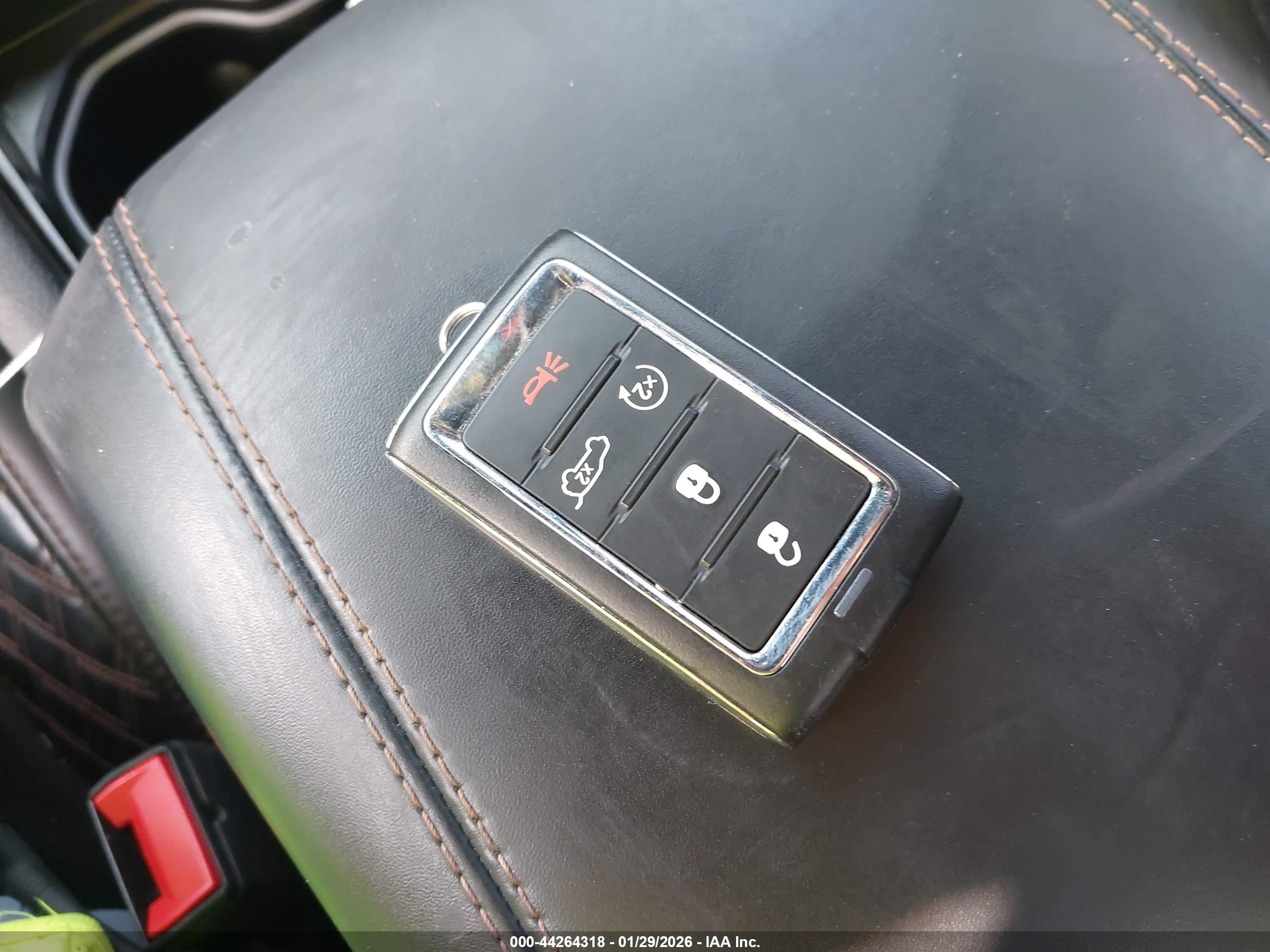 JEEP GRAND image 11