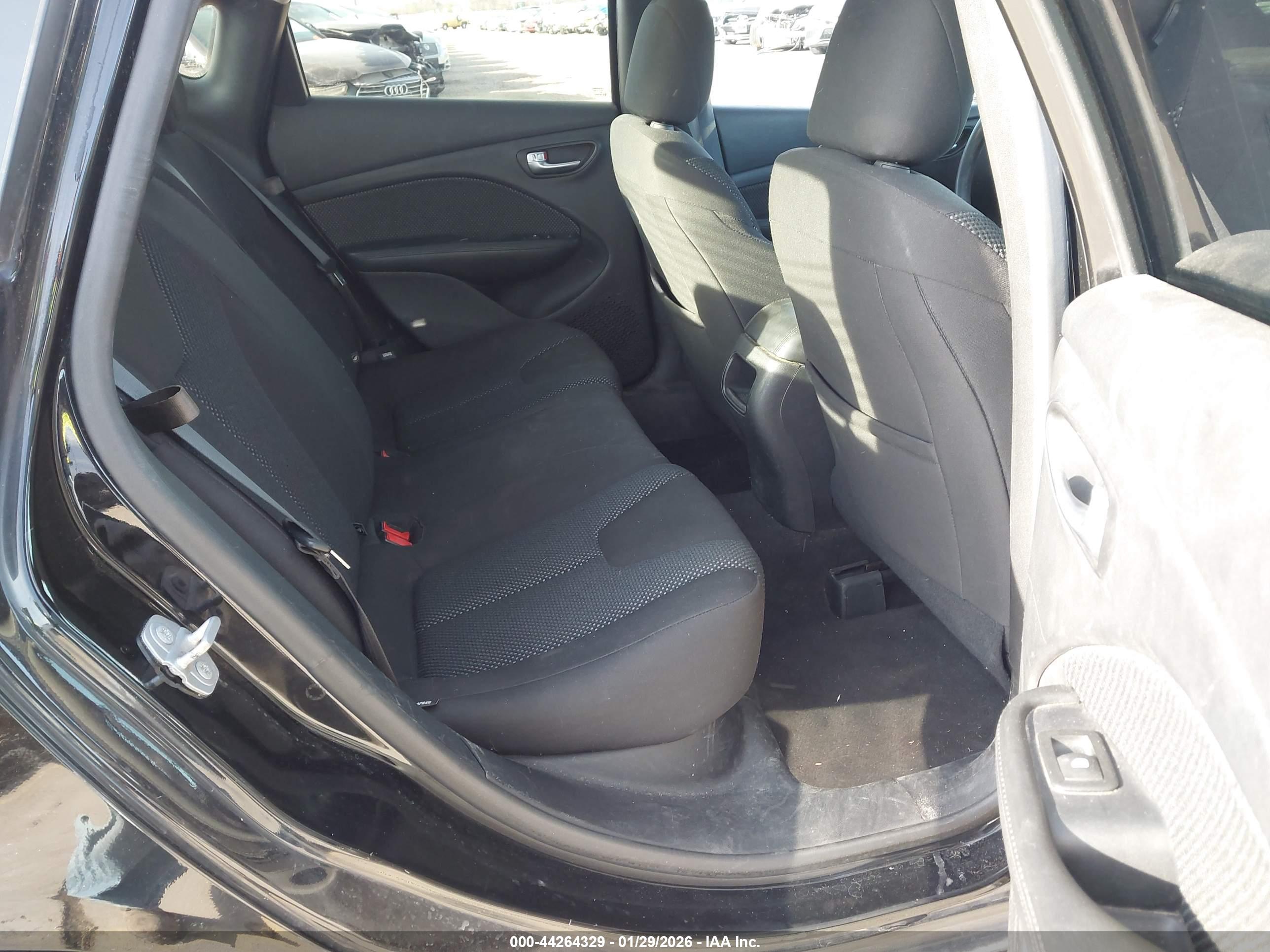 DODGE DART image 8