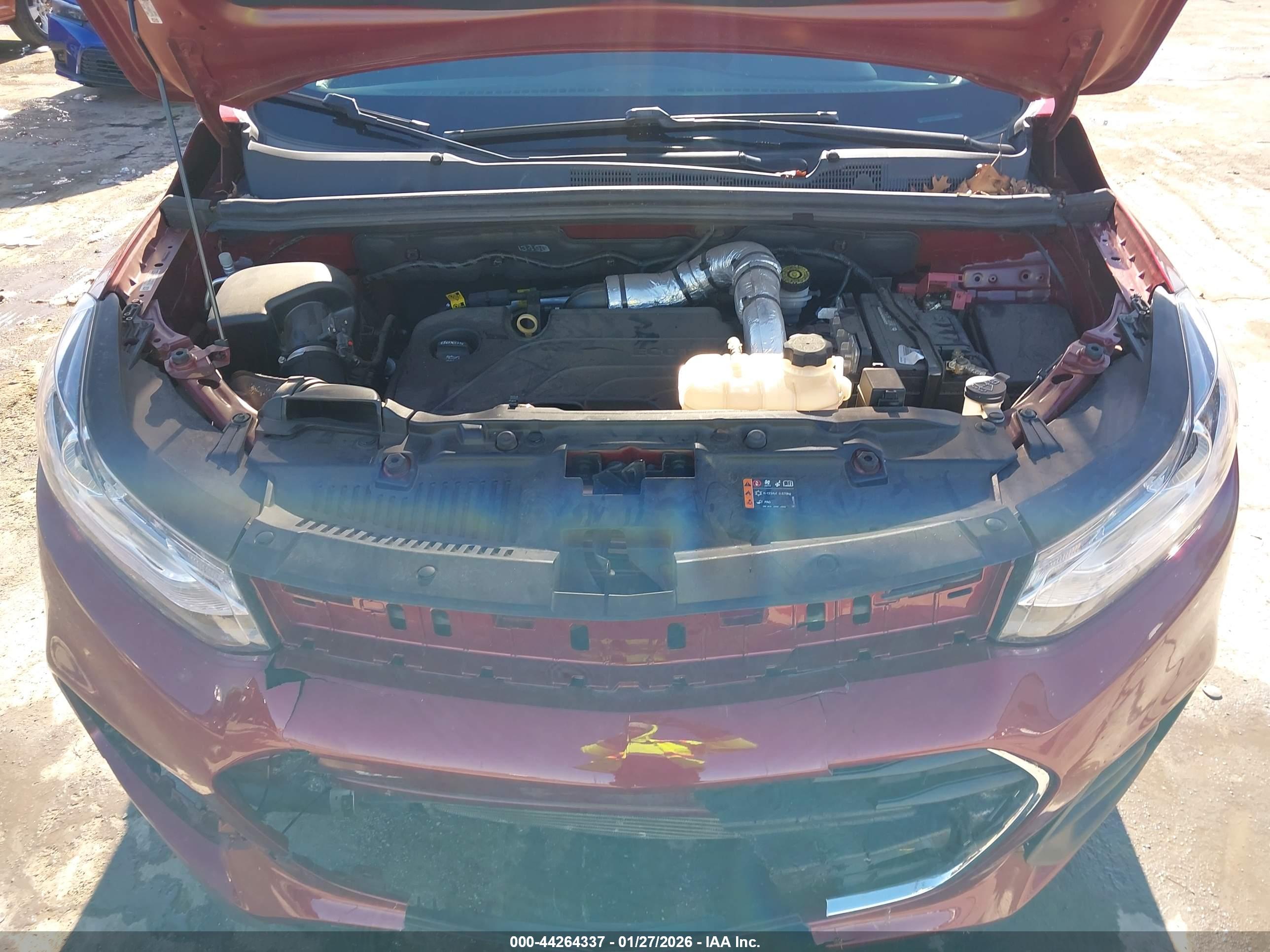 CHEVROLET TRAX image 10