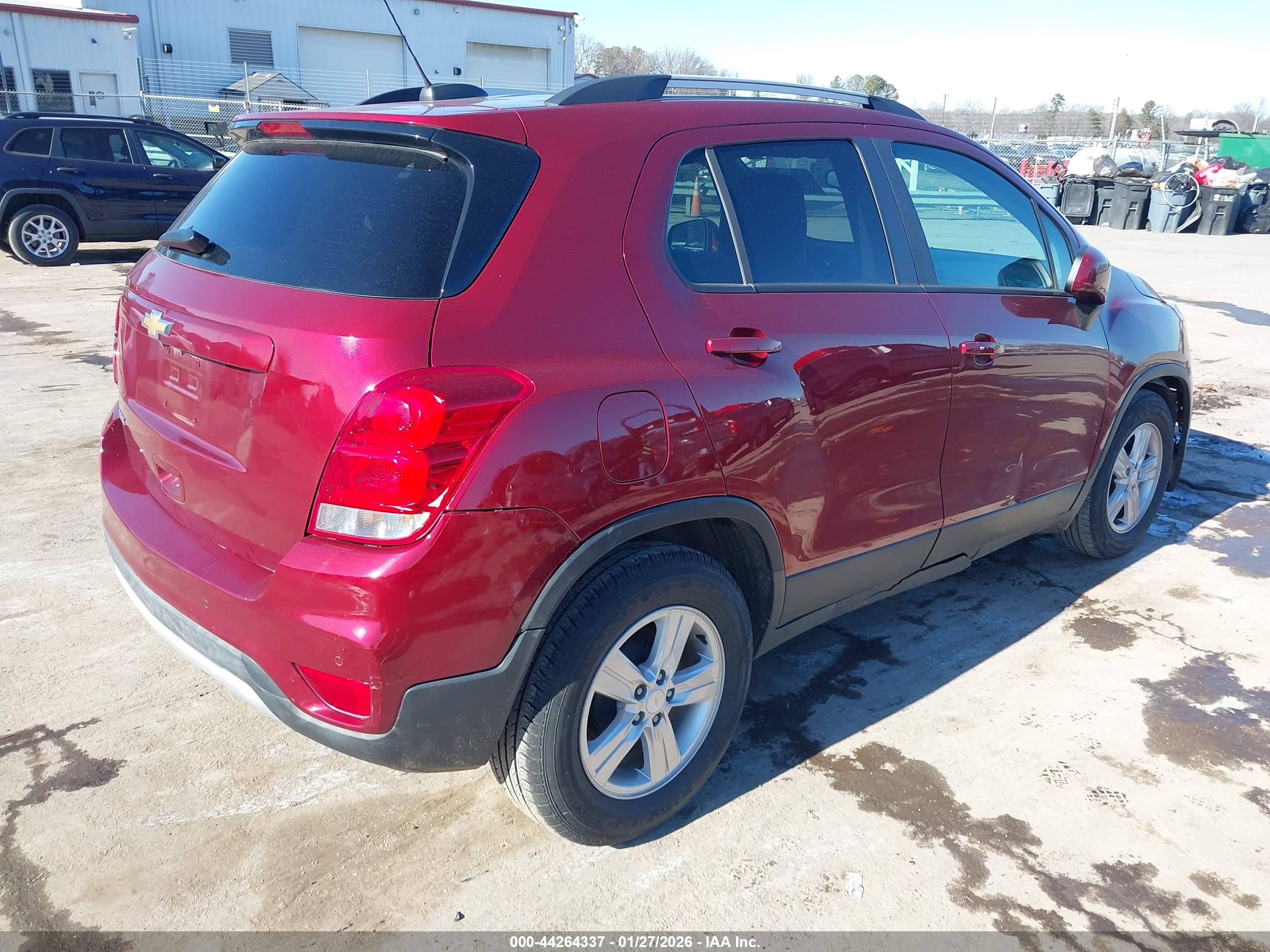 CHEVROLET TRAX image 4
