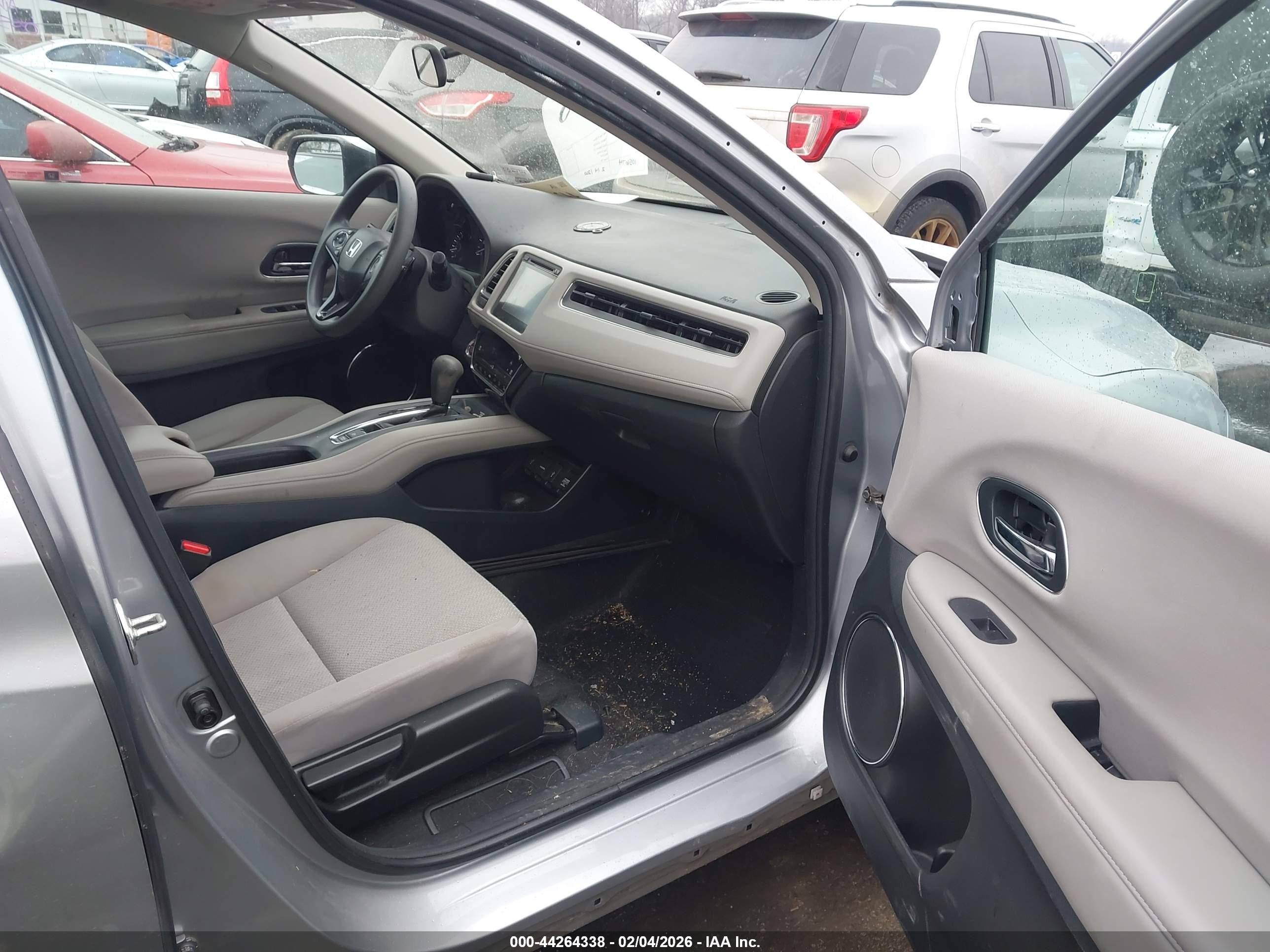 HONDA HR-V image 5