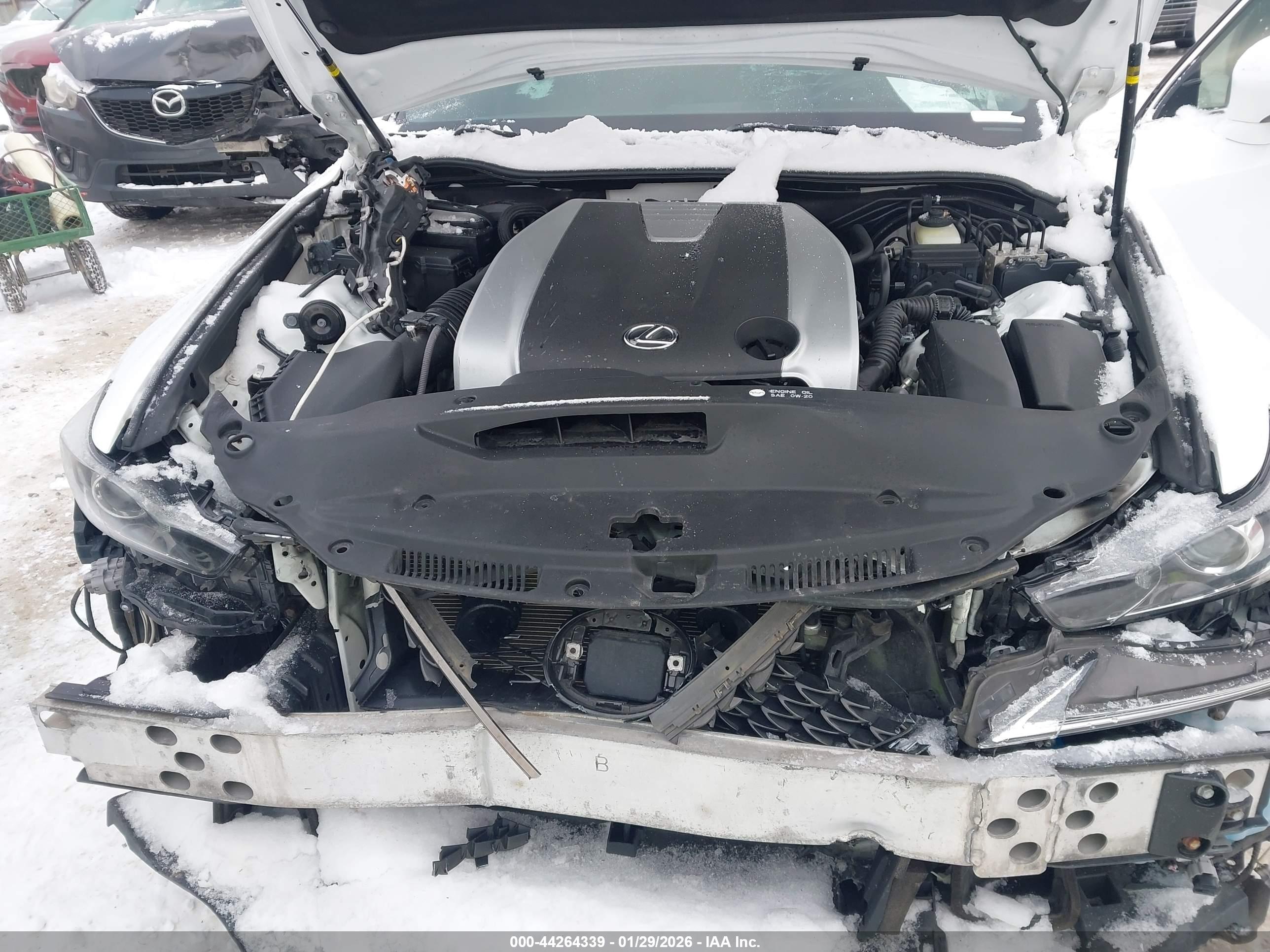 LEXUS IS image 10
