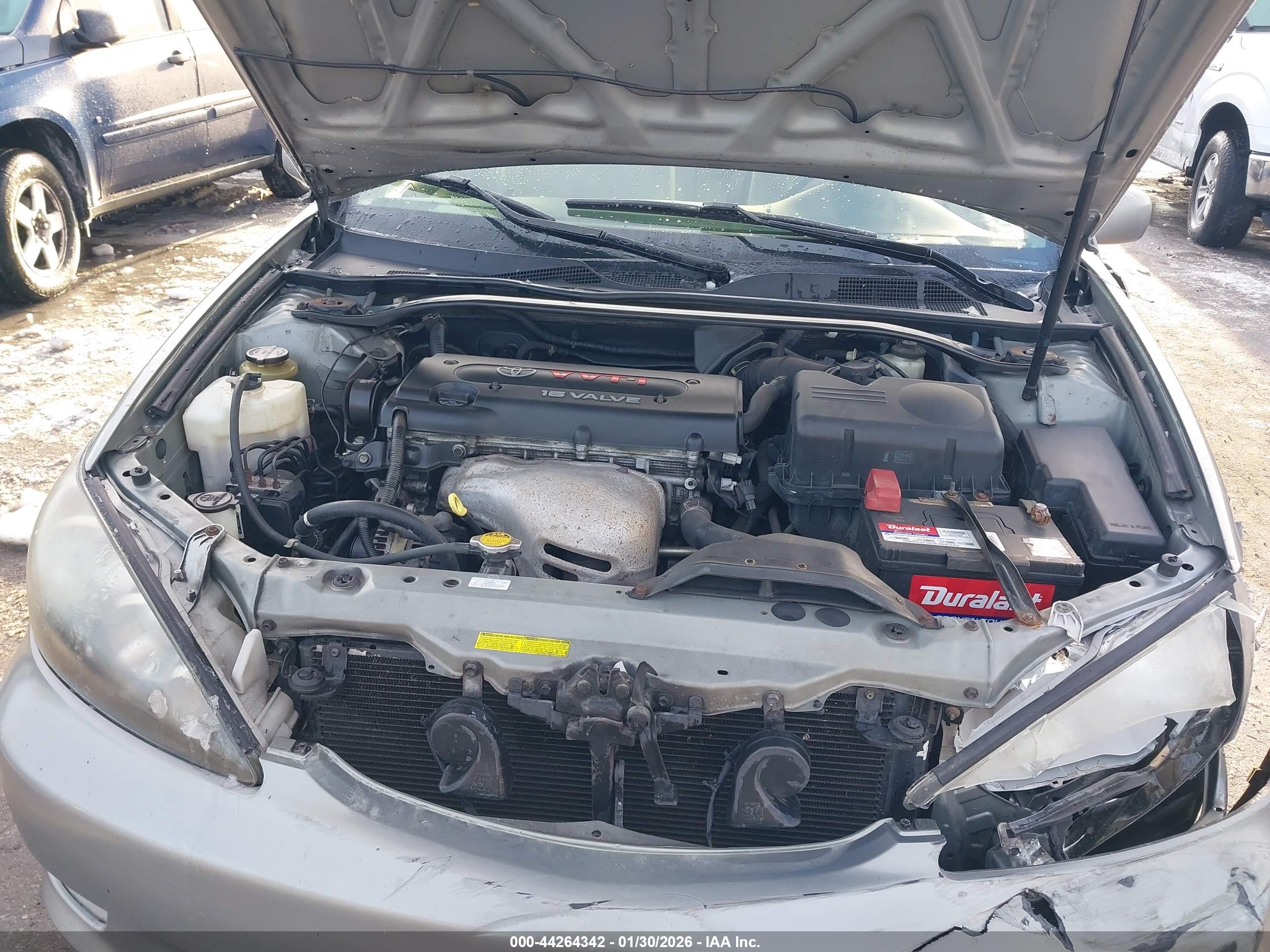 TOYOTA CAMRY image 10
