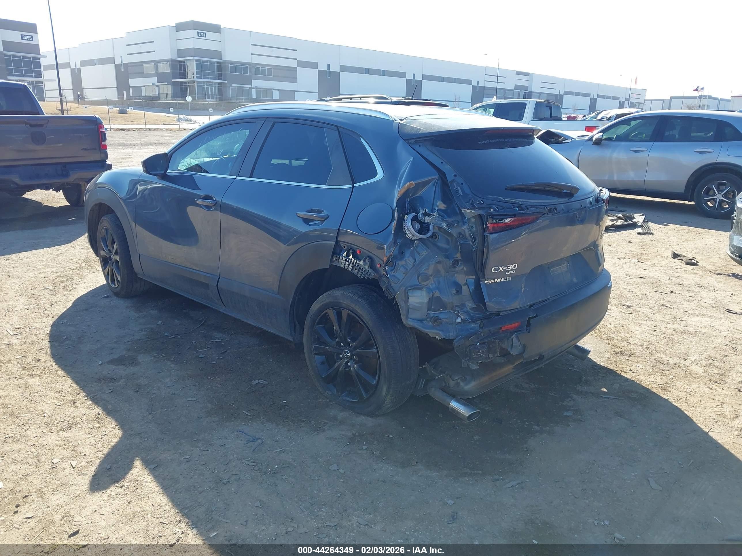 MAZDA CX-30 image 3
