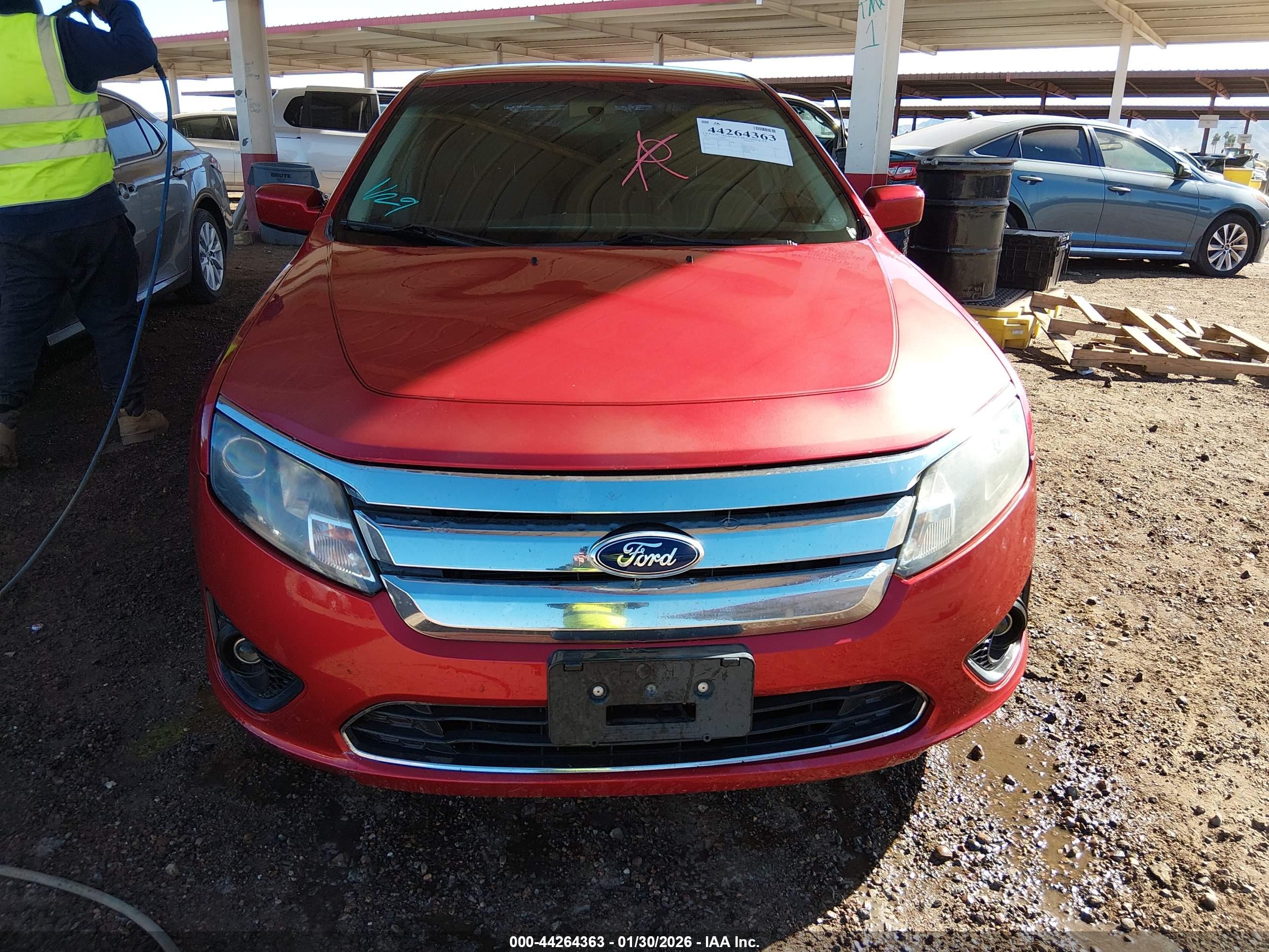 FORD FUSION image 6