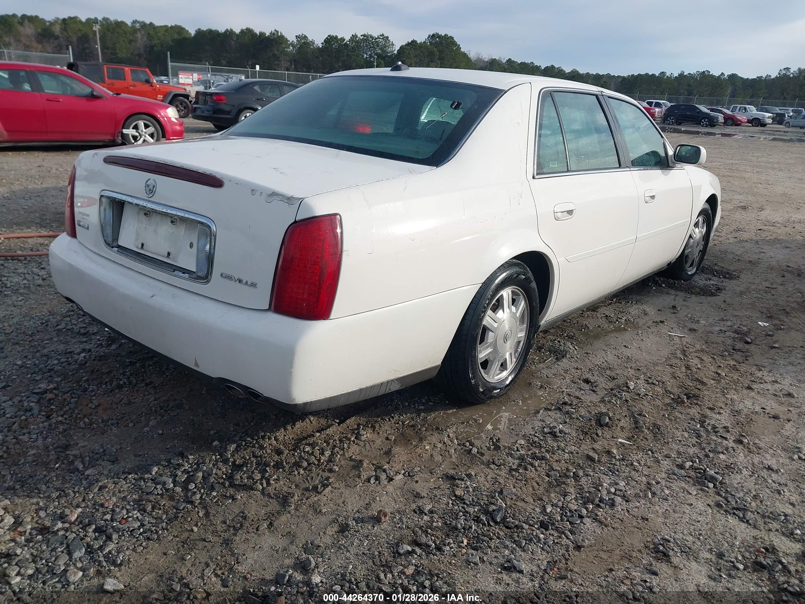 CADILLAC DEVILLE image 4
