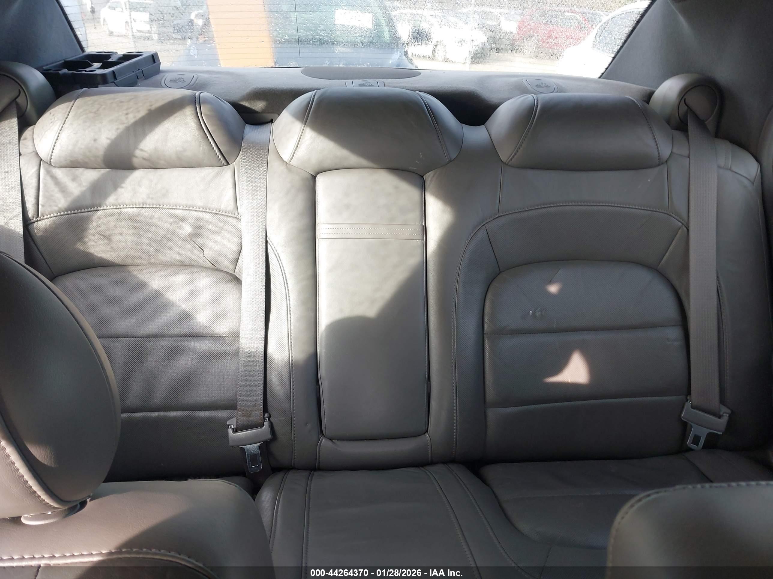 CADILLAC DEVILLE image 8