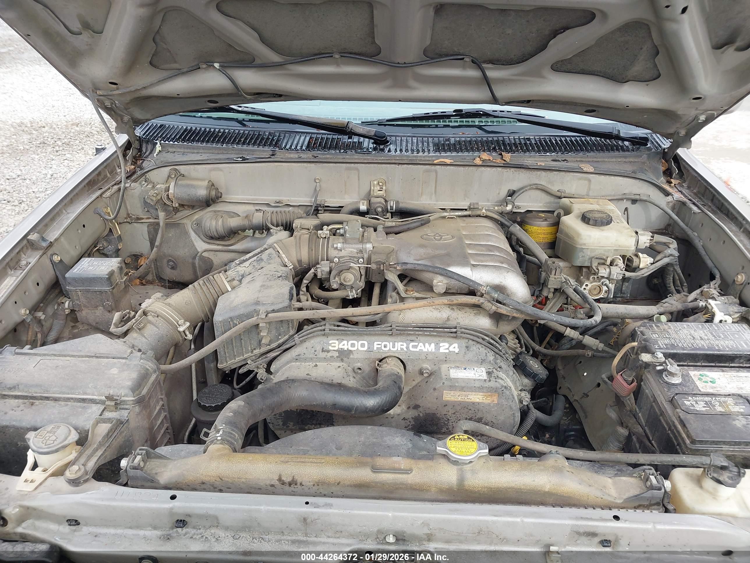 TOYOTA 4RUNNER image 10