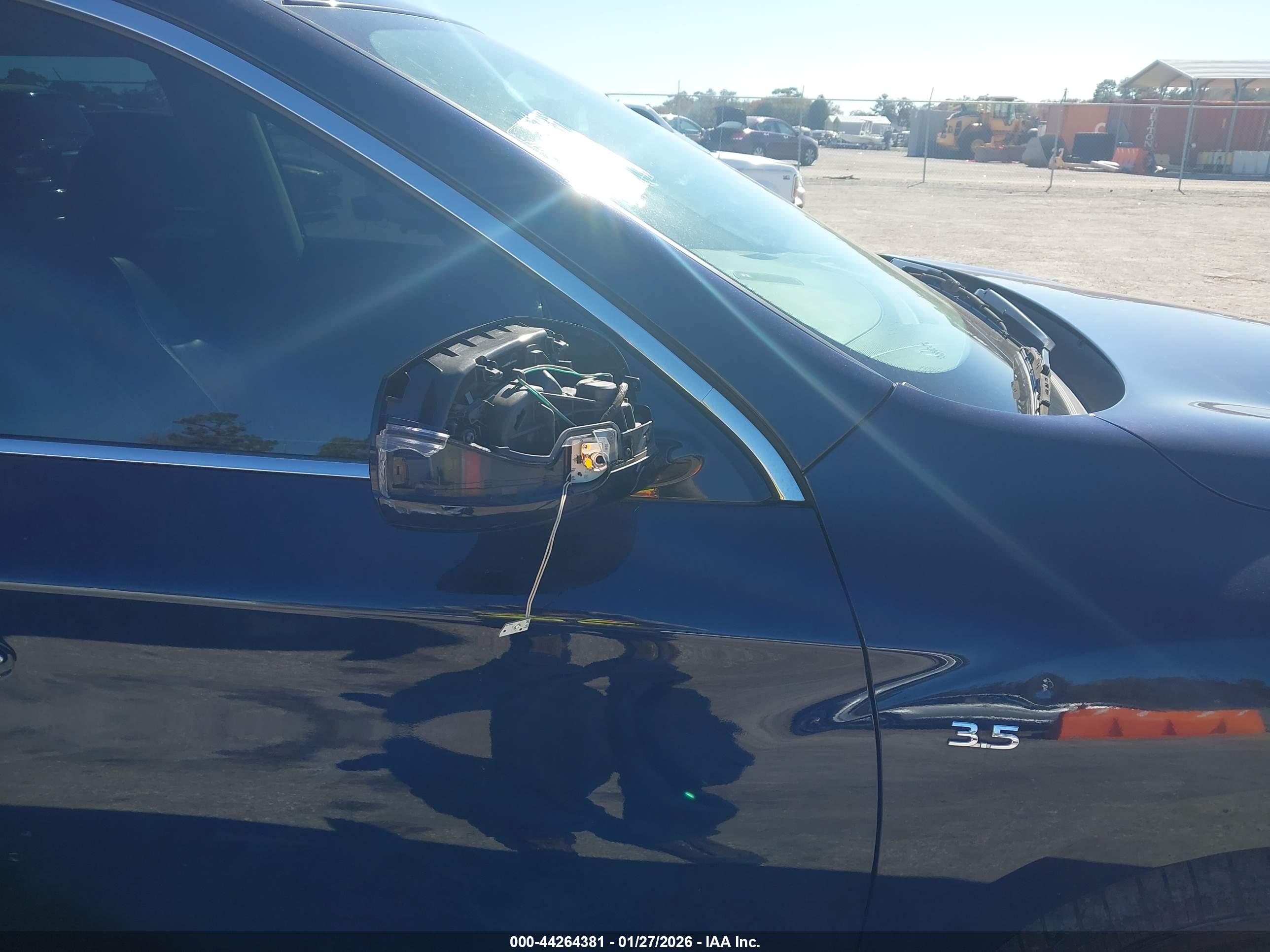 INFINITI QX60 image 6