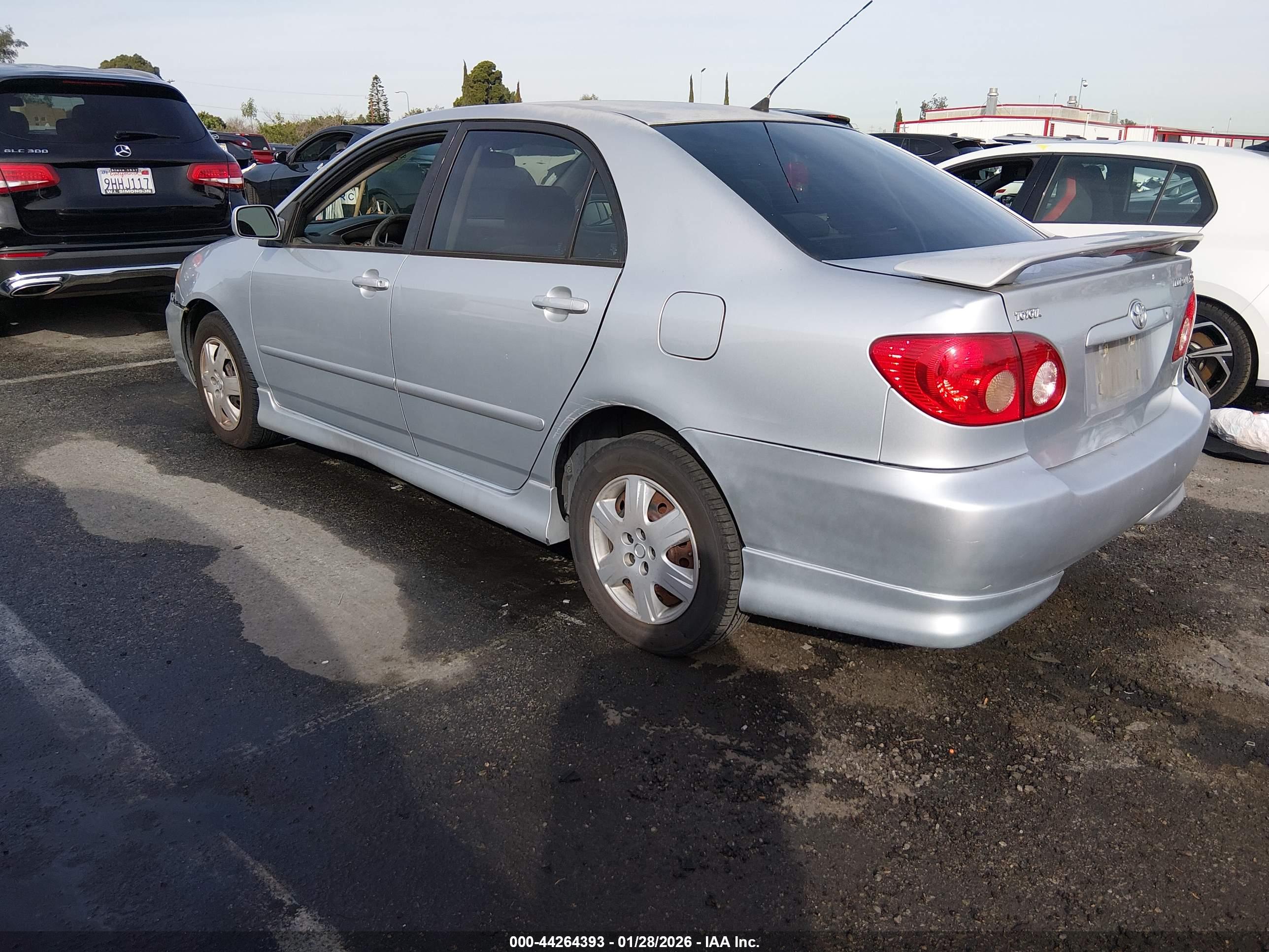 TOYOTA COROLLA image 3