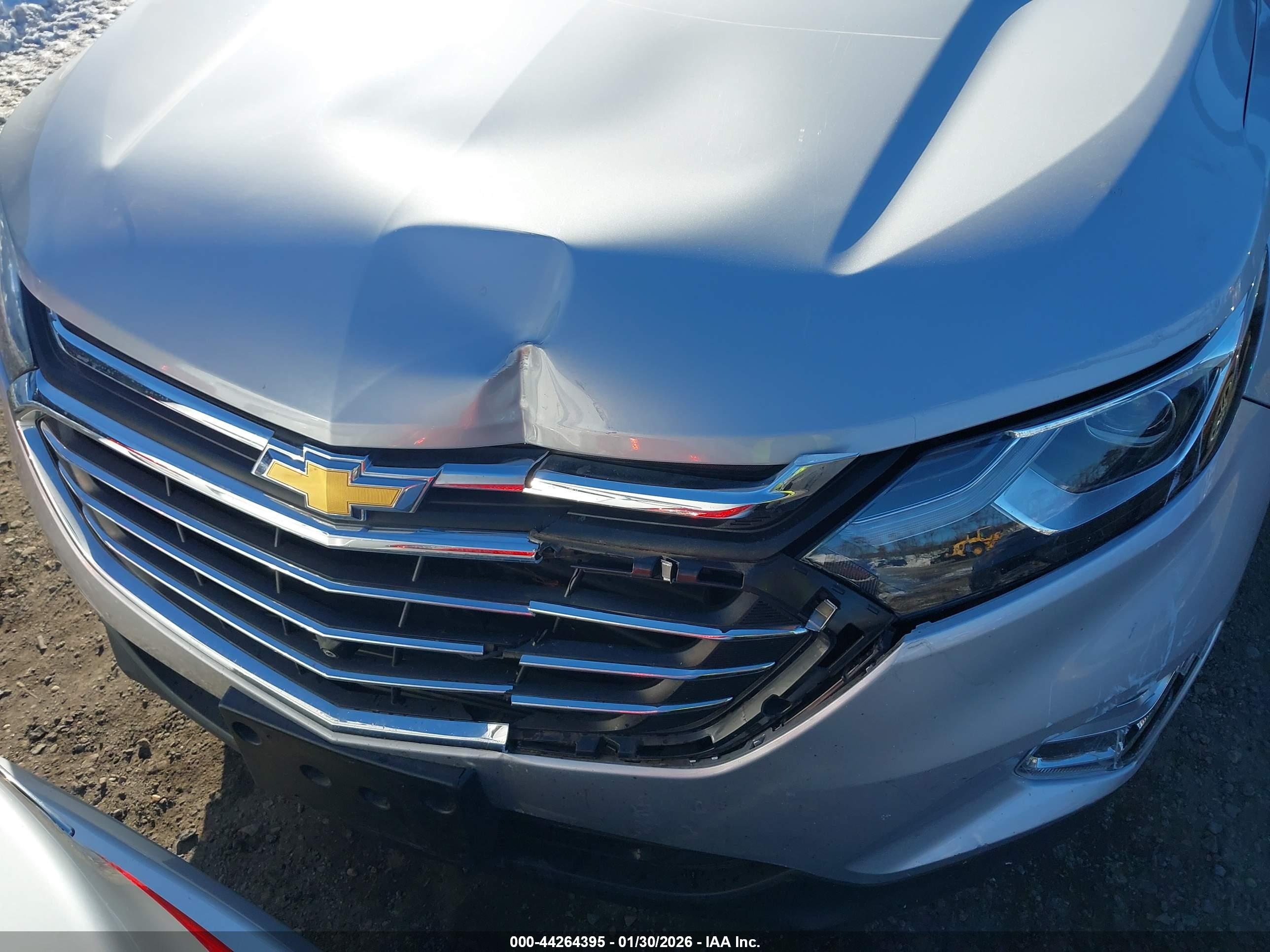 CHEVROLET EQUINOX image 6