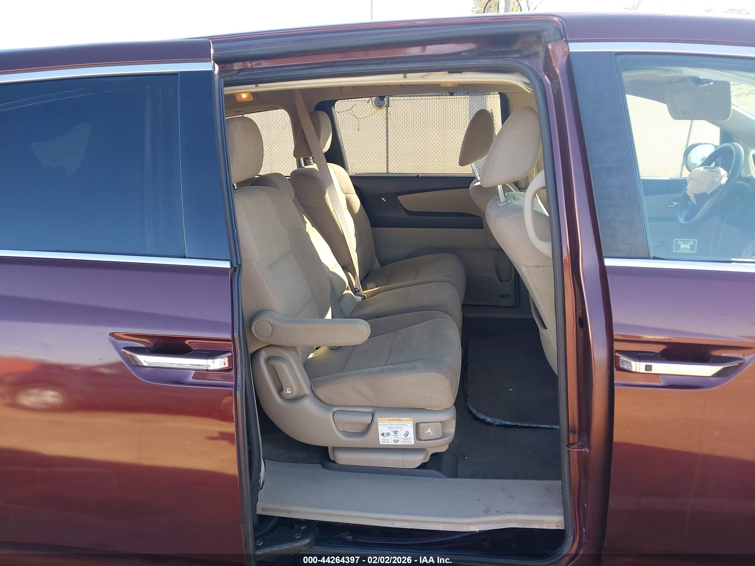 HONDA ODYSSEY image 8