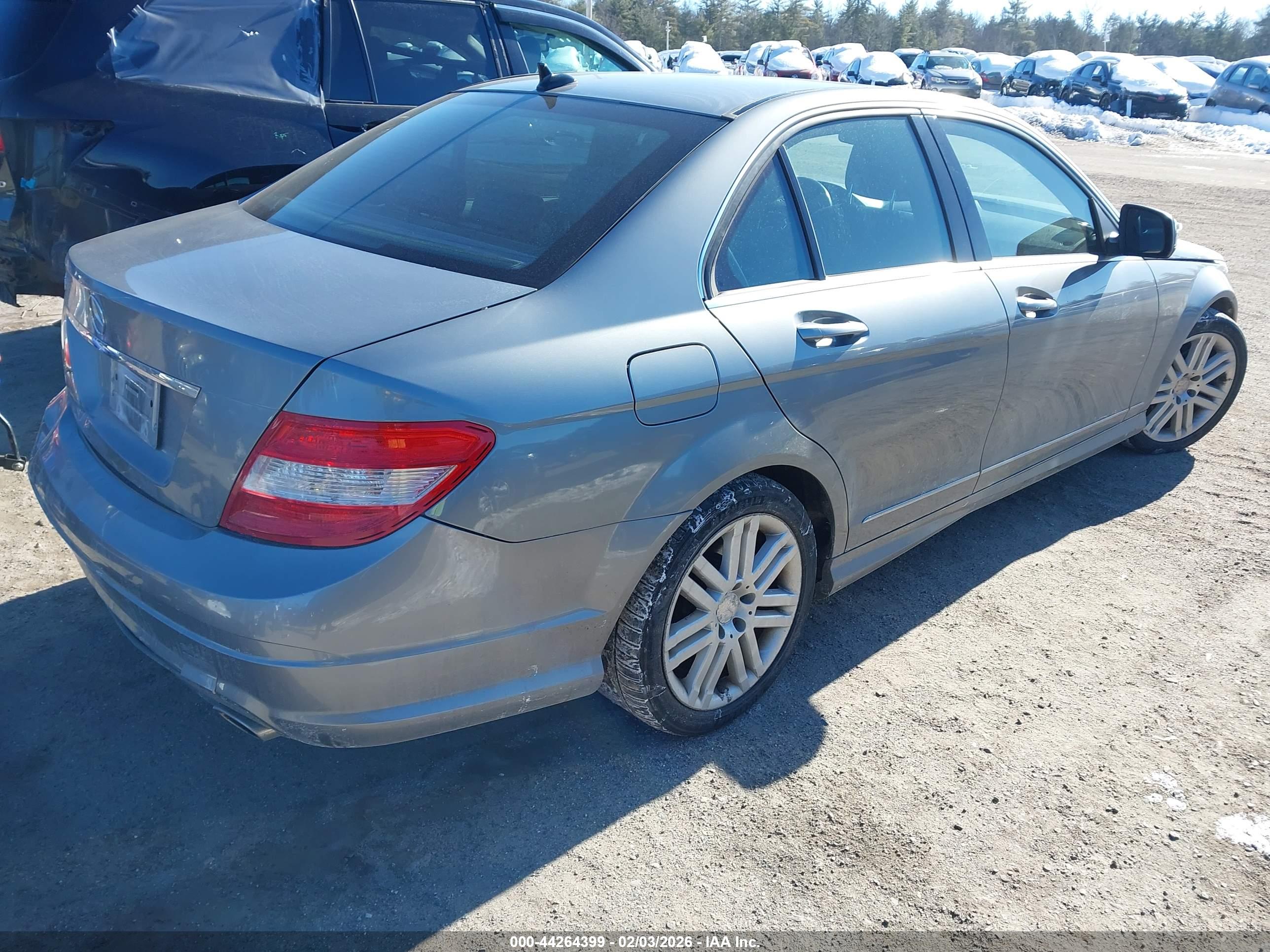 MERCEDES-BENZ C image 4