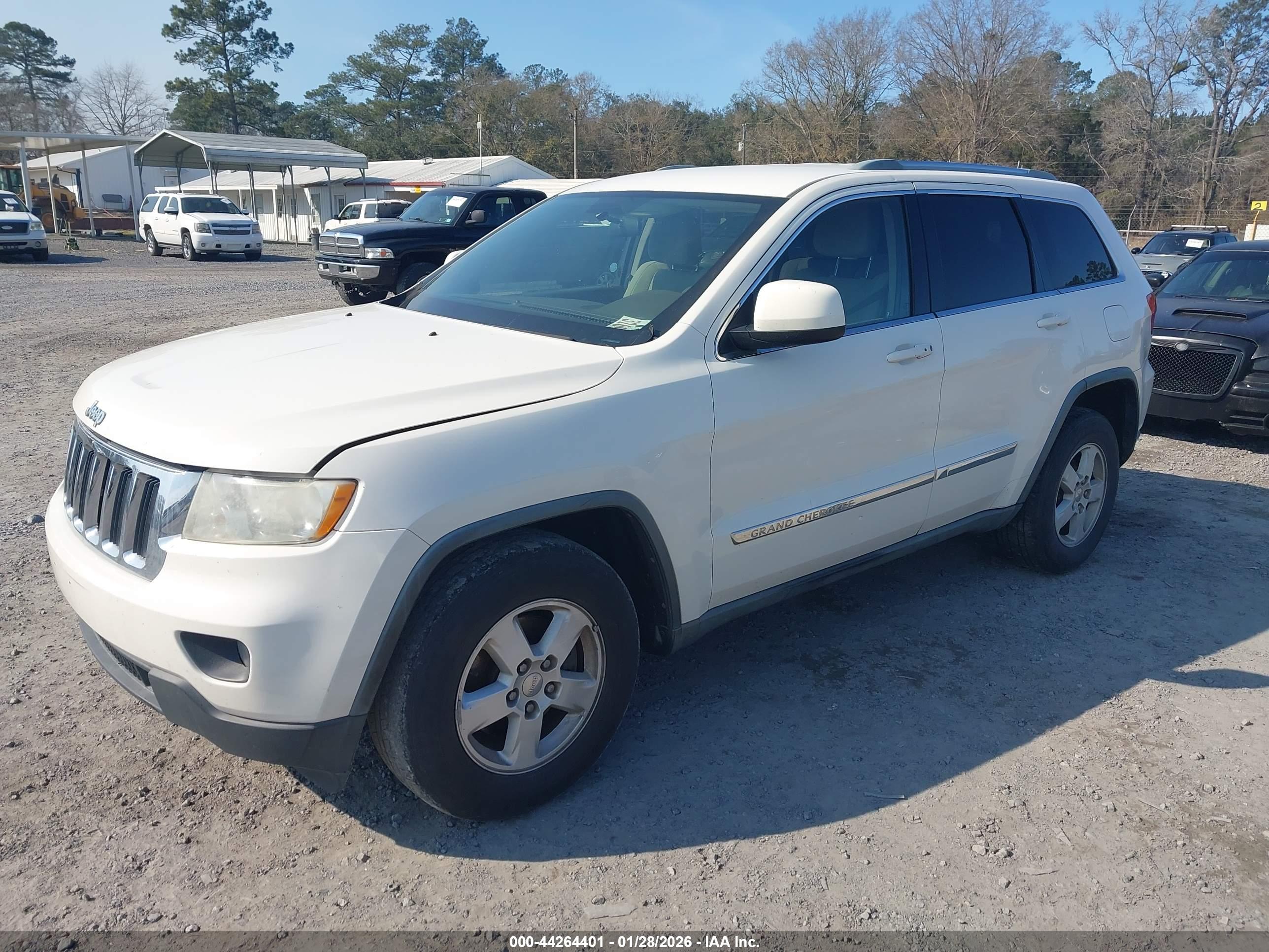 JEEP GRAND image 2