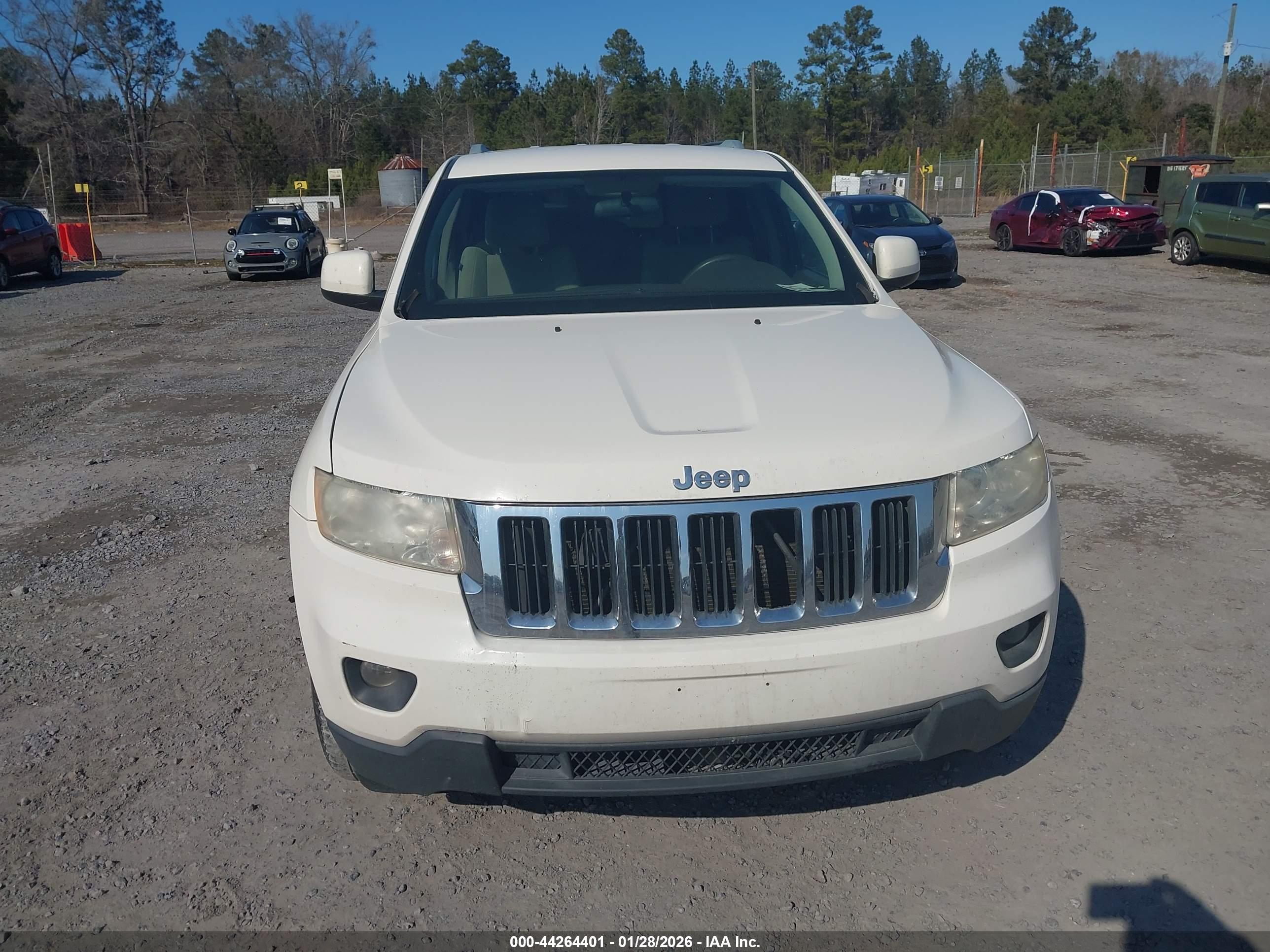 JEEP GRAND image 6