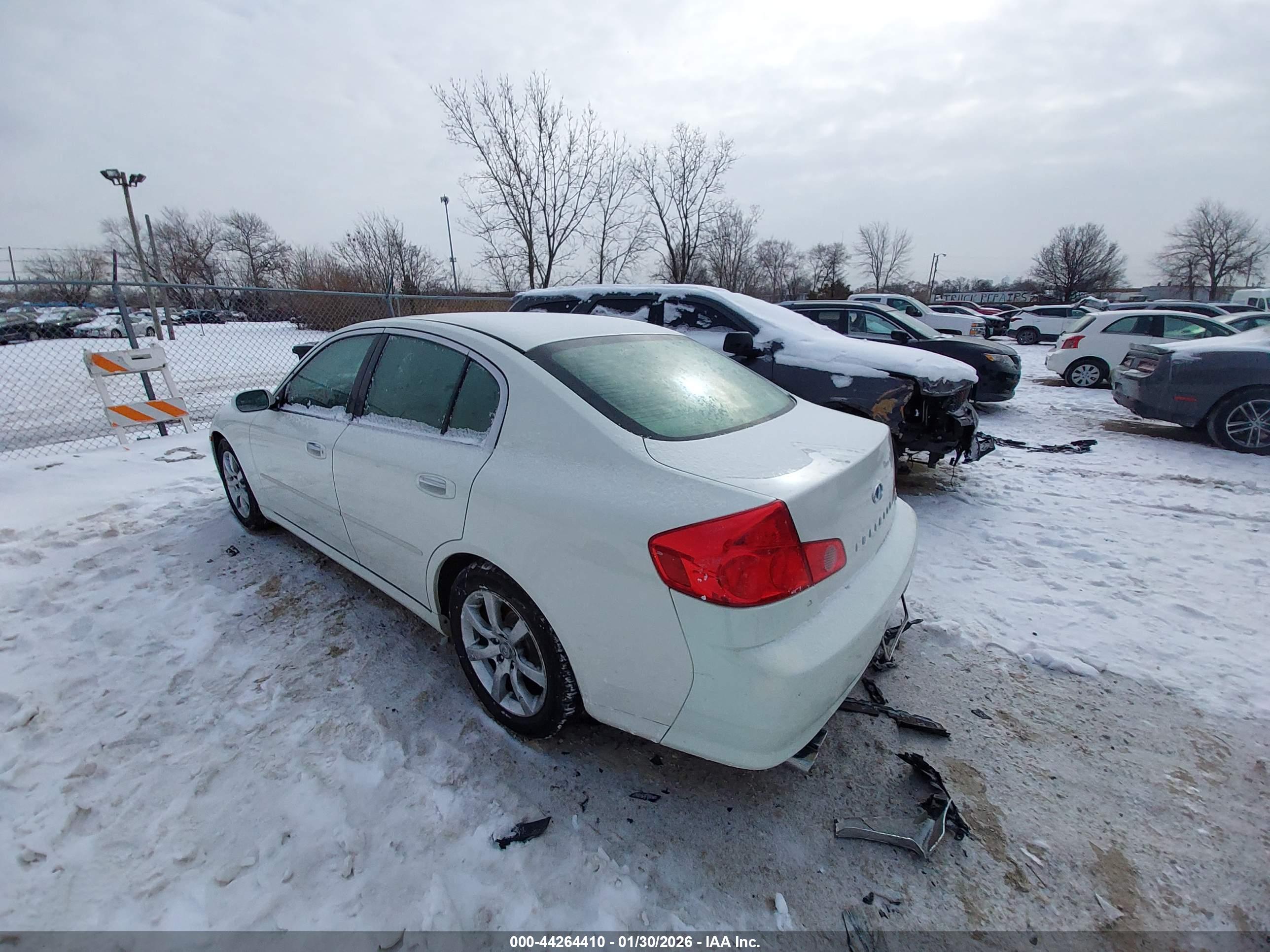 INFINITI G35 image 3
