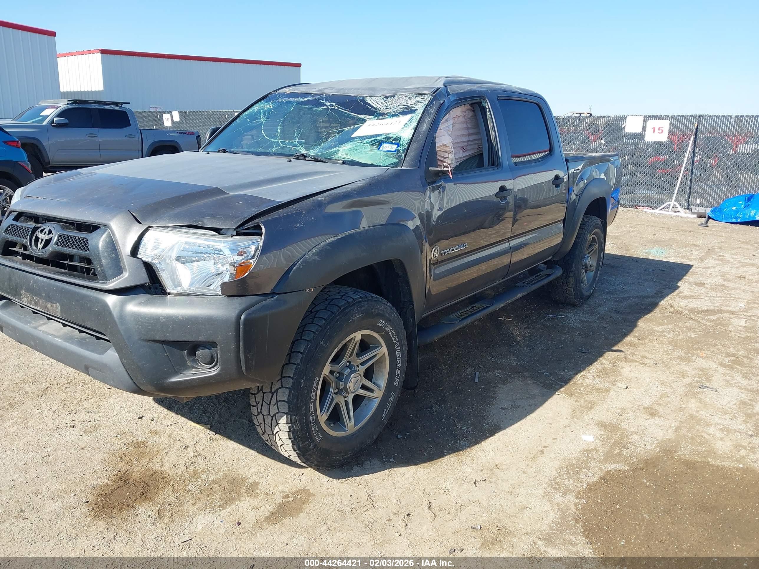 TOYOTA TACOMA image 2