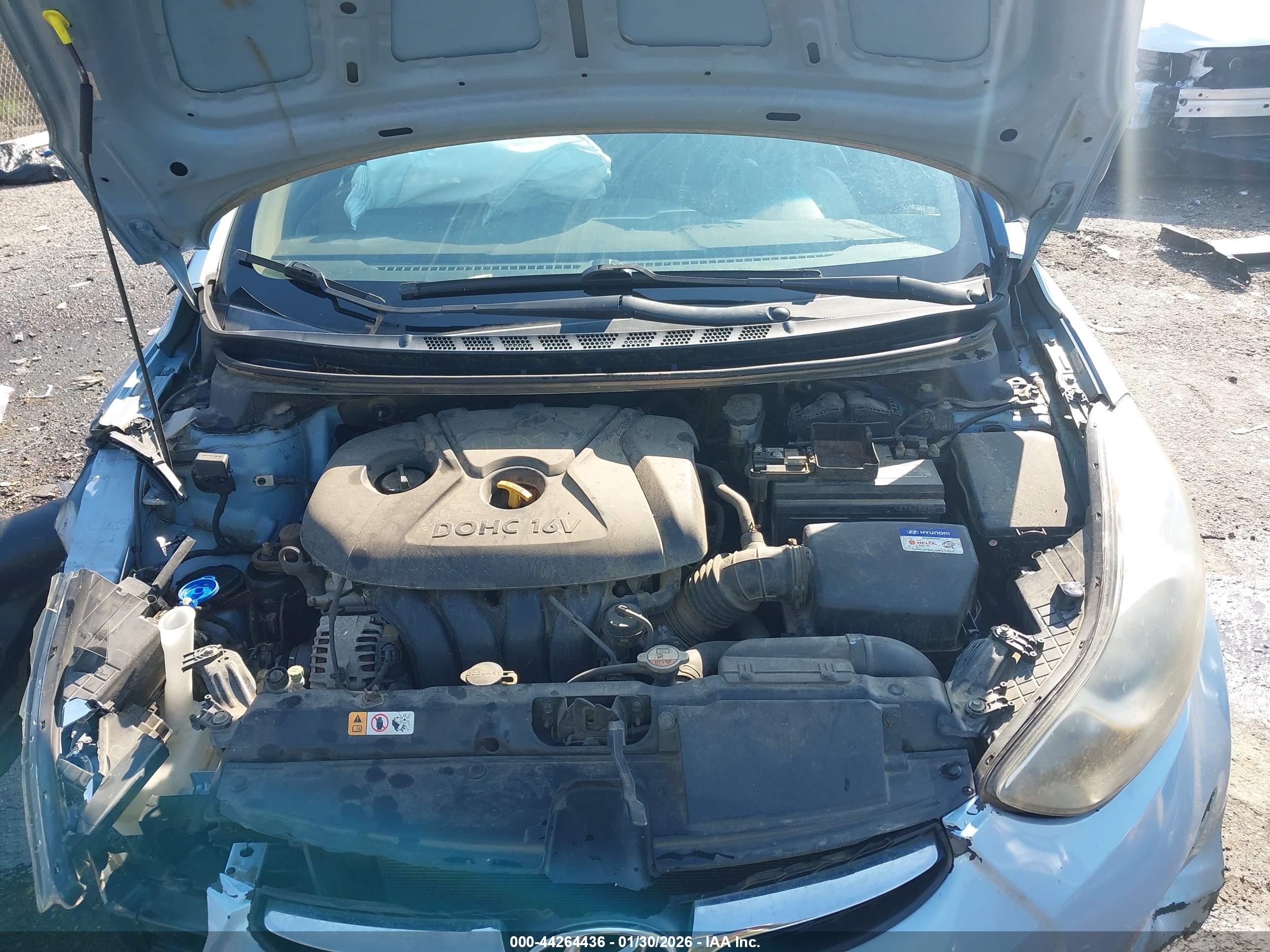 HYUNDAI ELANTRA image 10