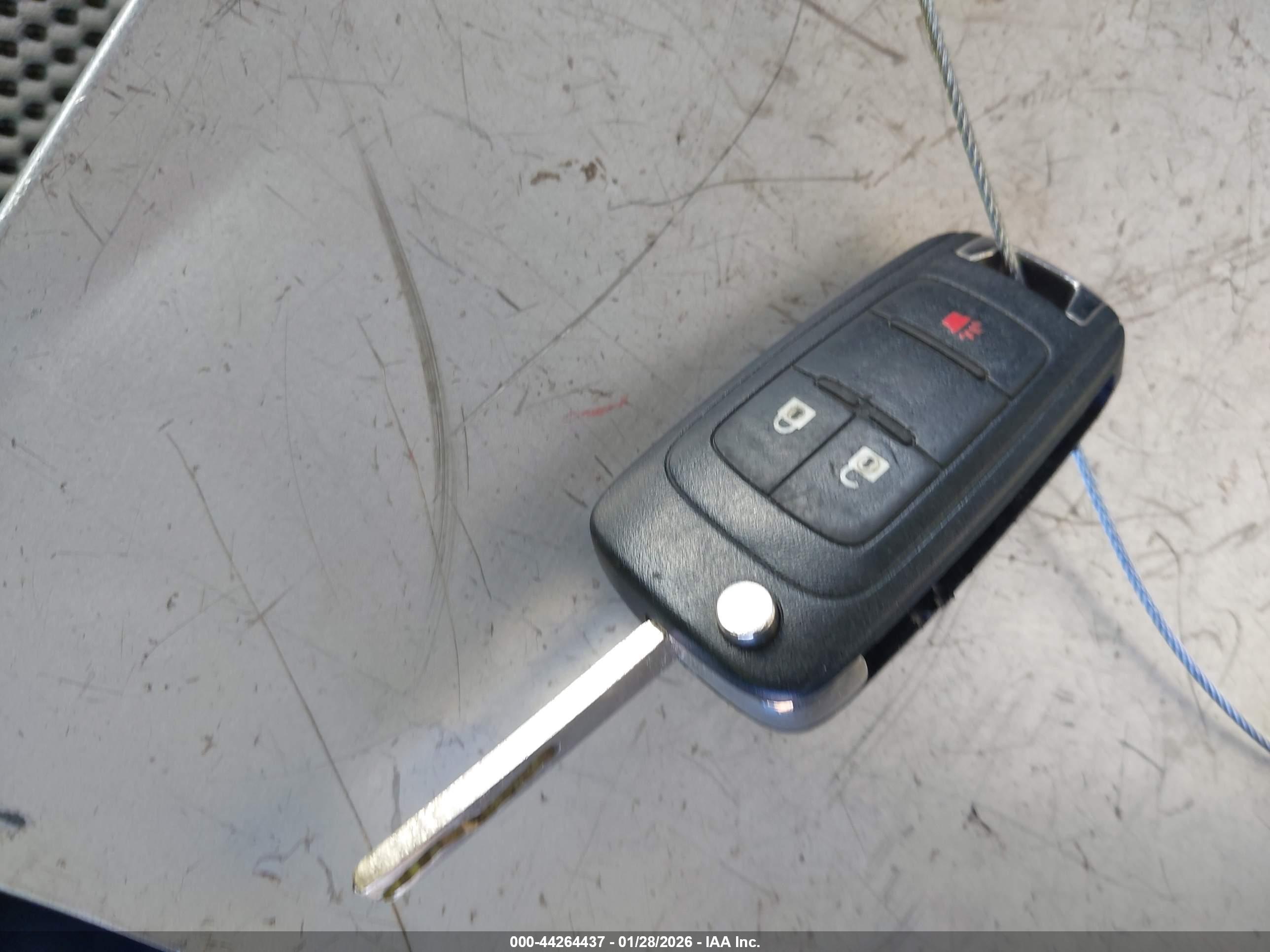 CHEVROLET EQUINOX image 11