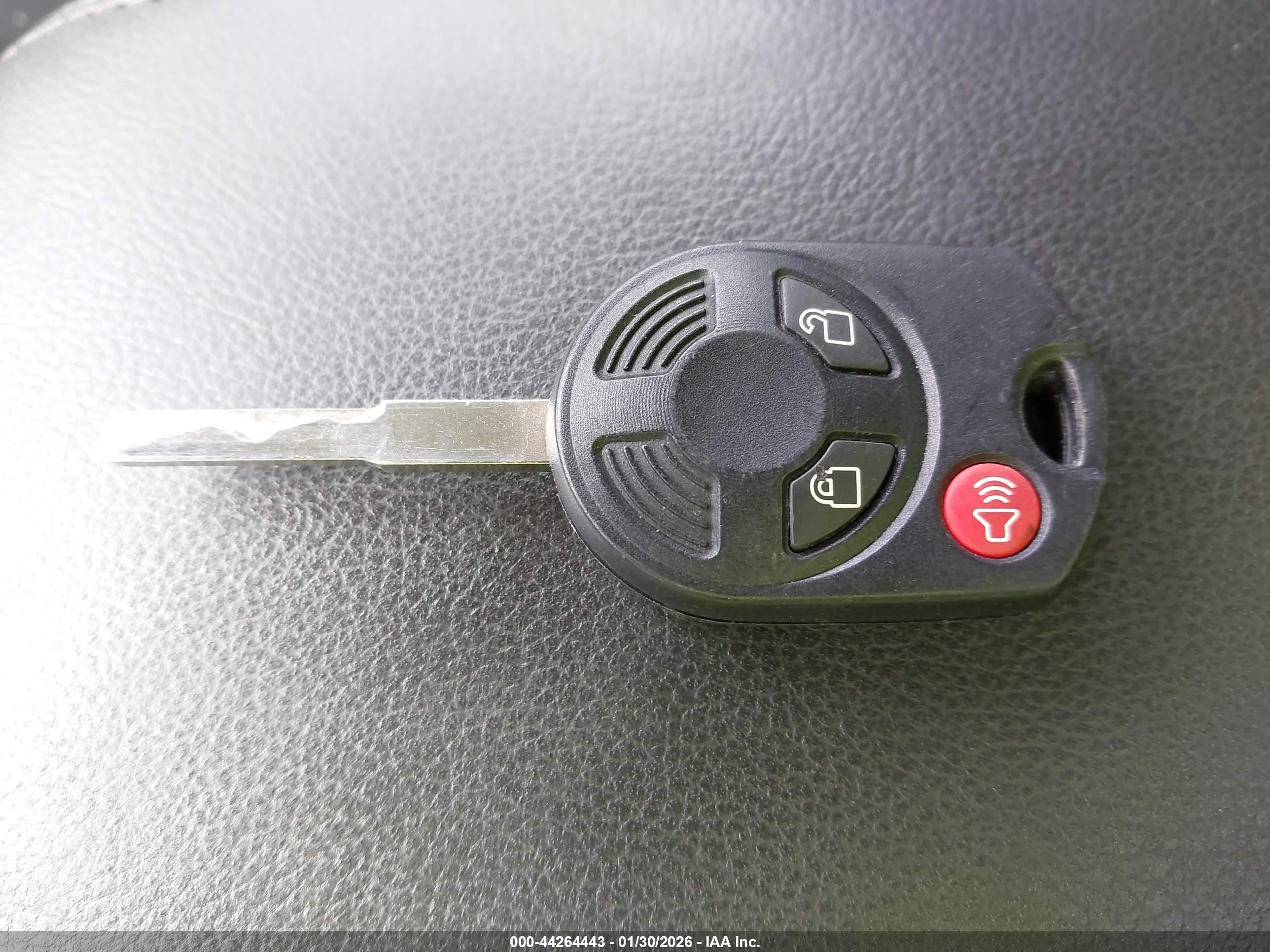 FORD ESCAPE image 11