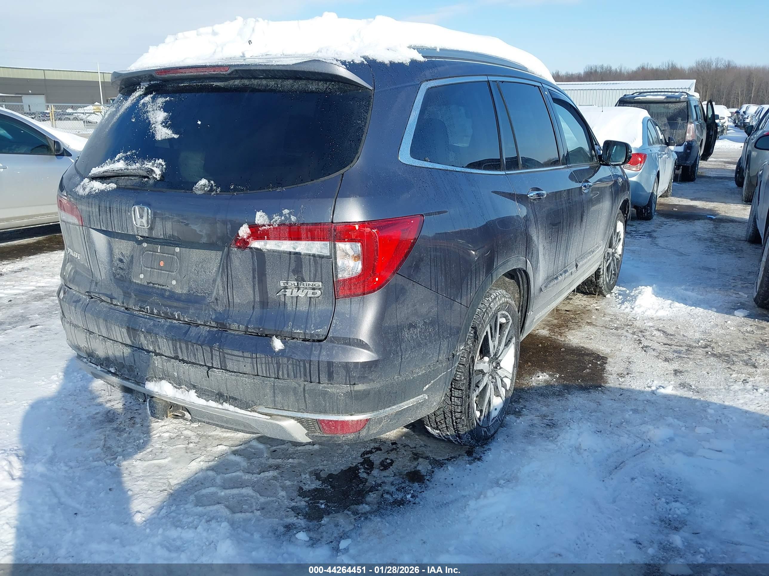 HONDA PILOT image 4